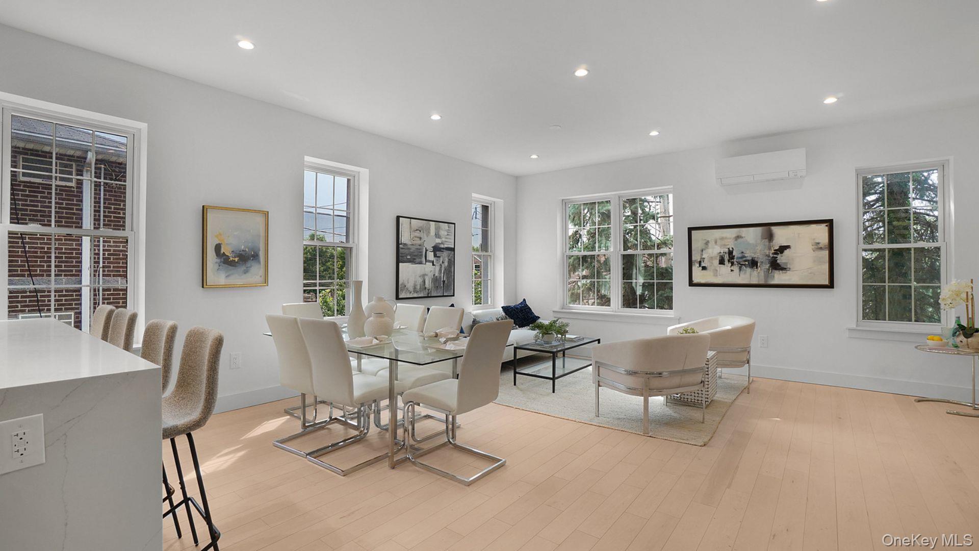 Single Family Esplanade Avenue Bronx, NY 10469, MLS-1029826-3