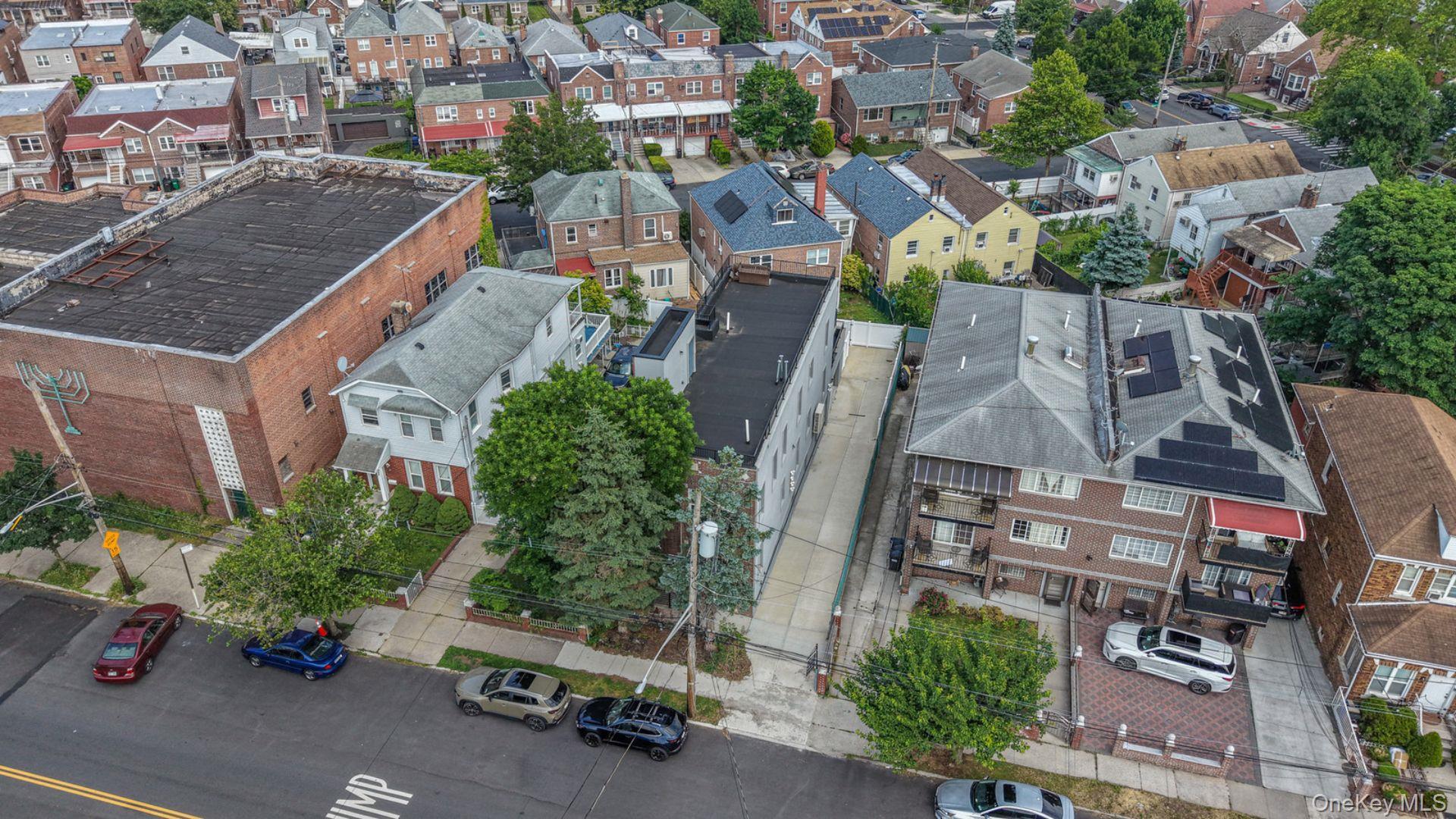 Single Family Esplanade Avenue Bronx, NY 10469, MLS-1029826-37