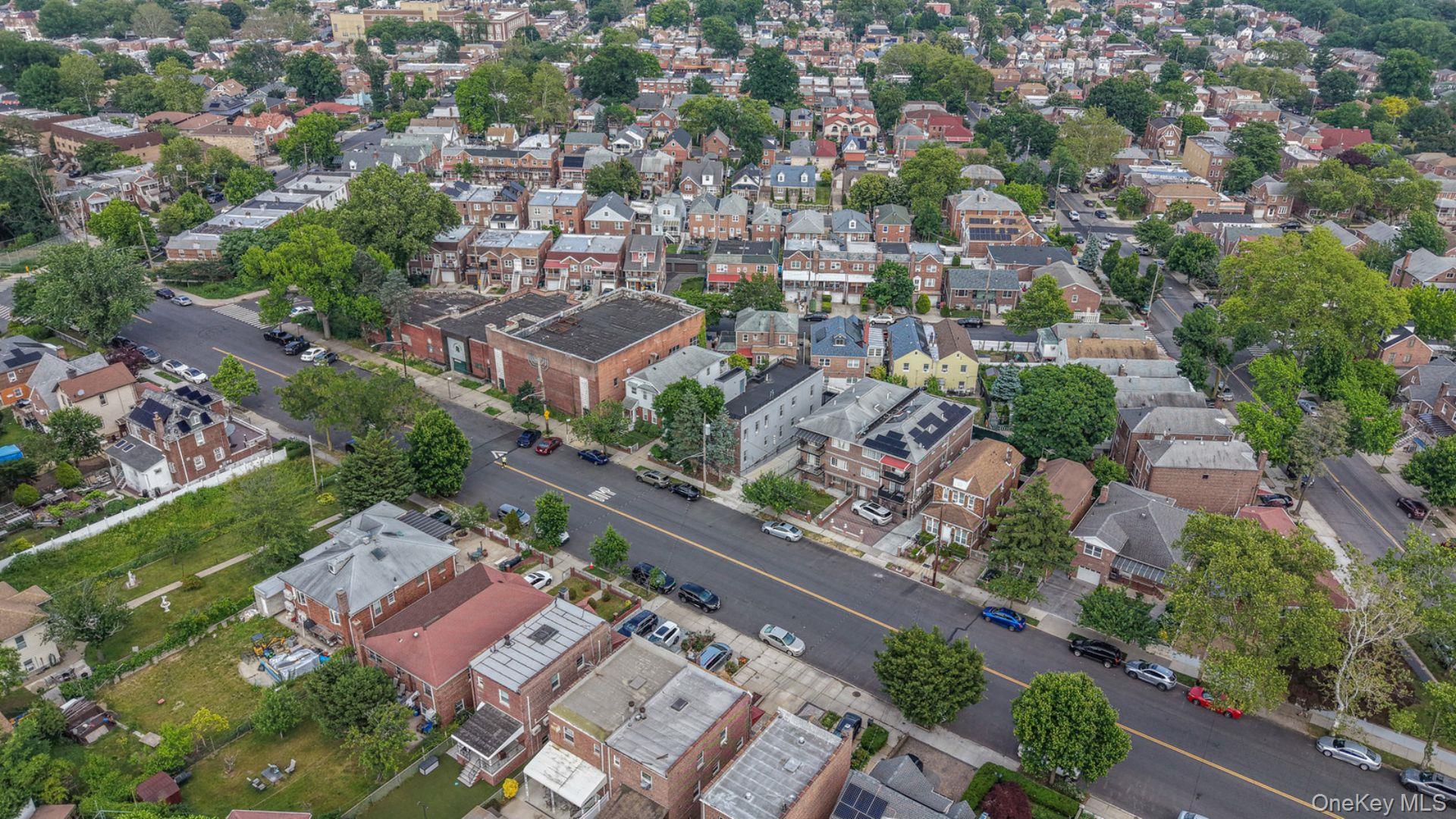 Single Family Esplanade Avenue Bronx, NY 10469, MLS-1029826-40