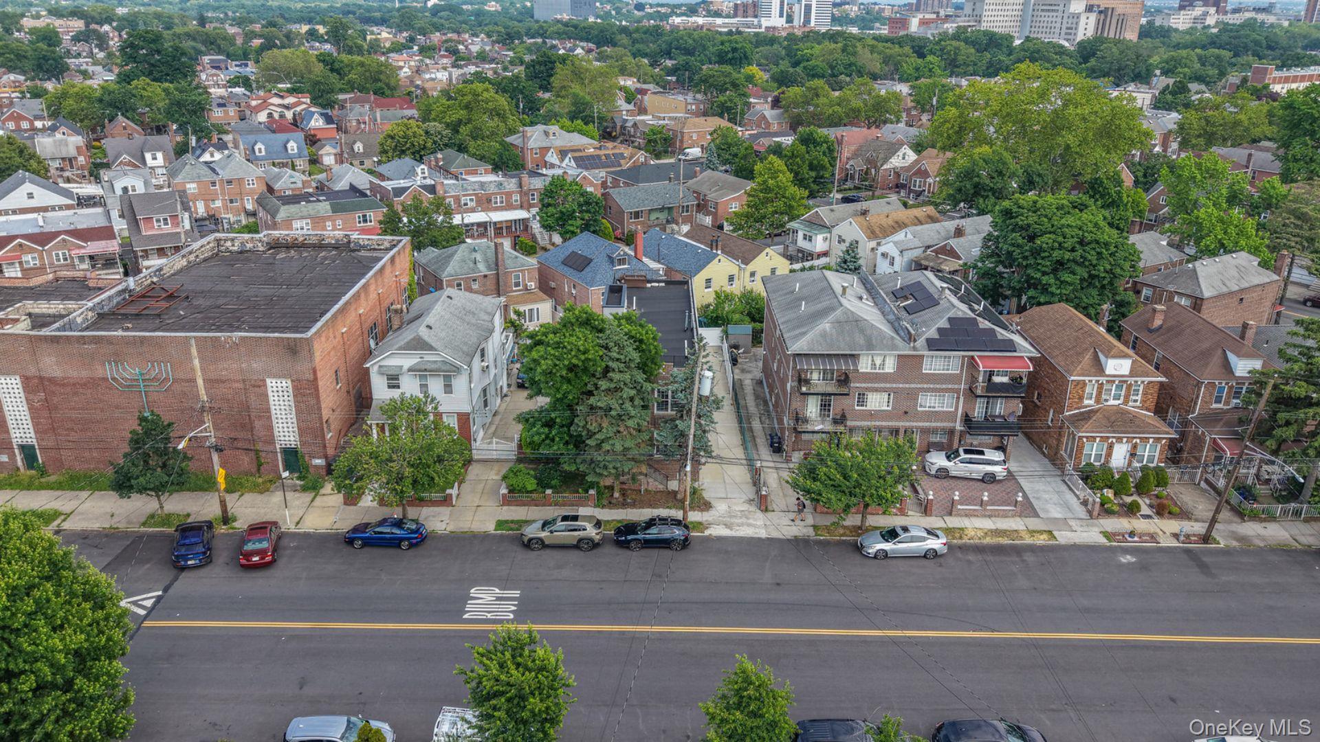 Single Family Esplanade Avenue Bronx, NY 10469, MLS-1029826-42