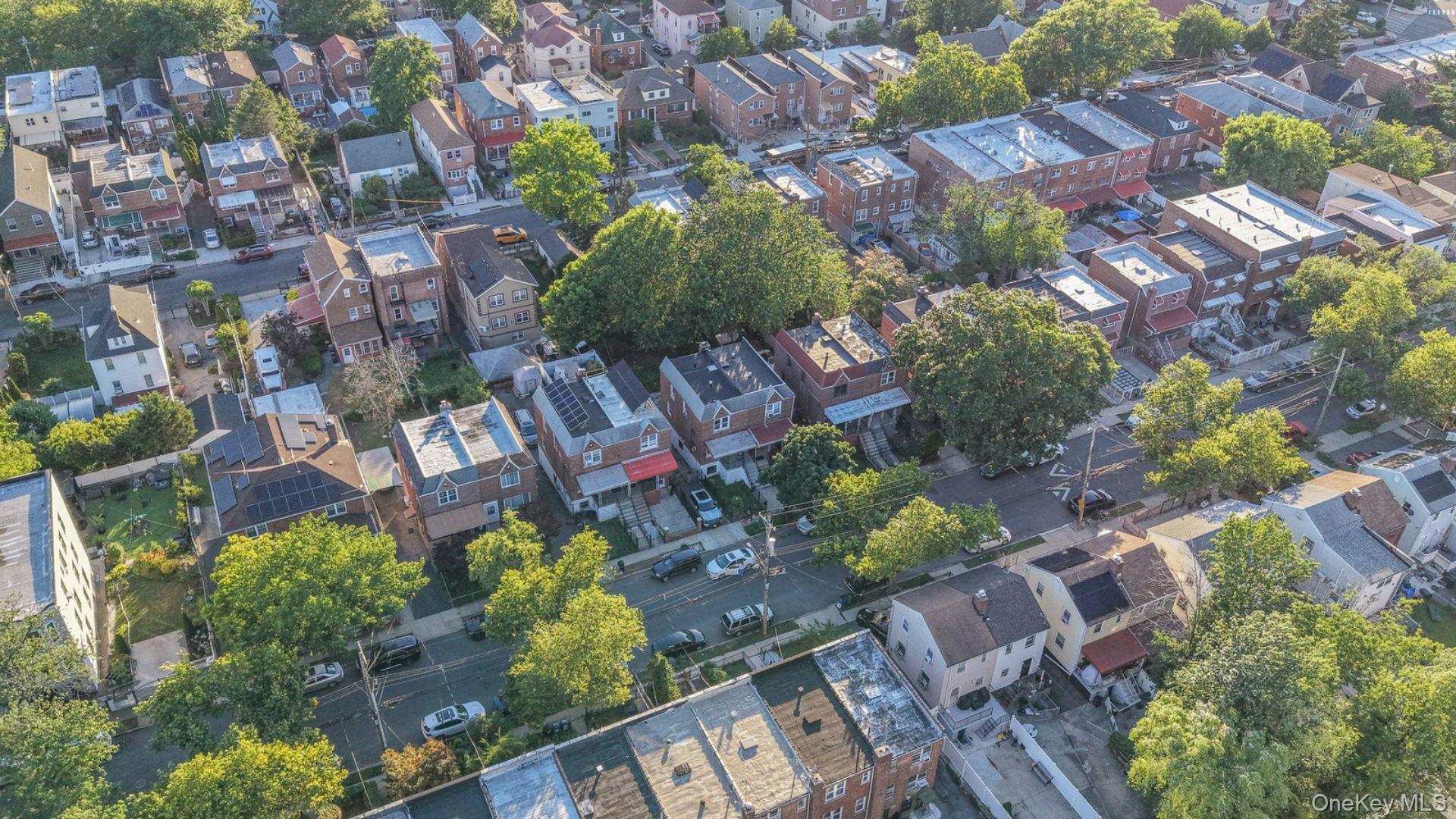 Single Family Murdock Avenue Bronx, NY 10466, MLS-1029833-29