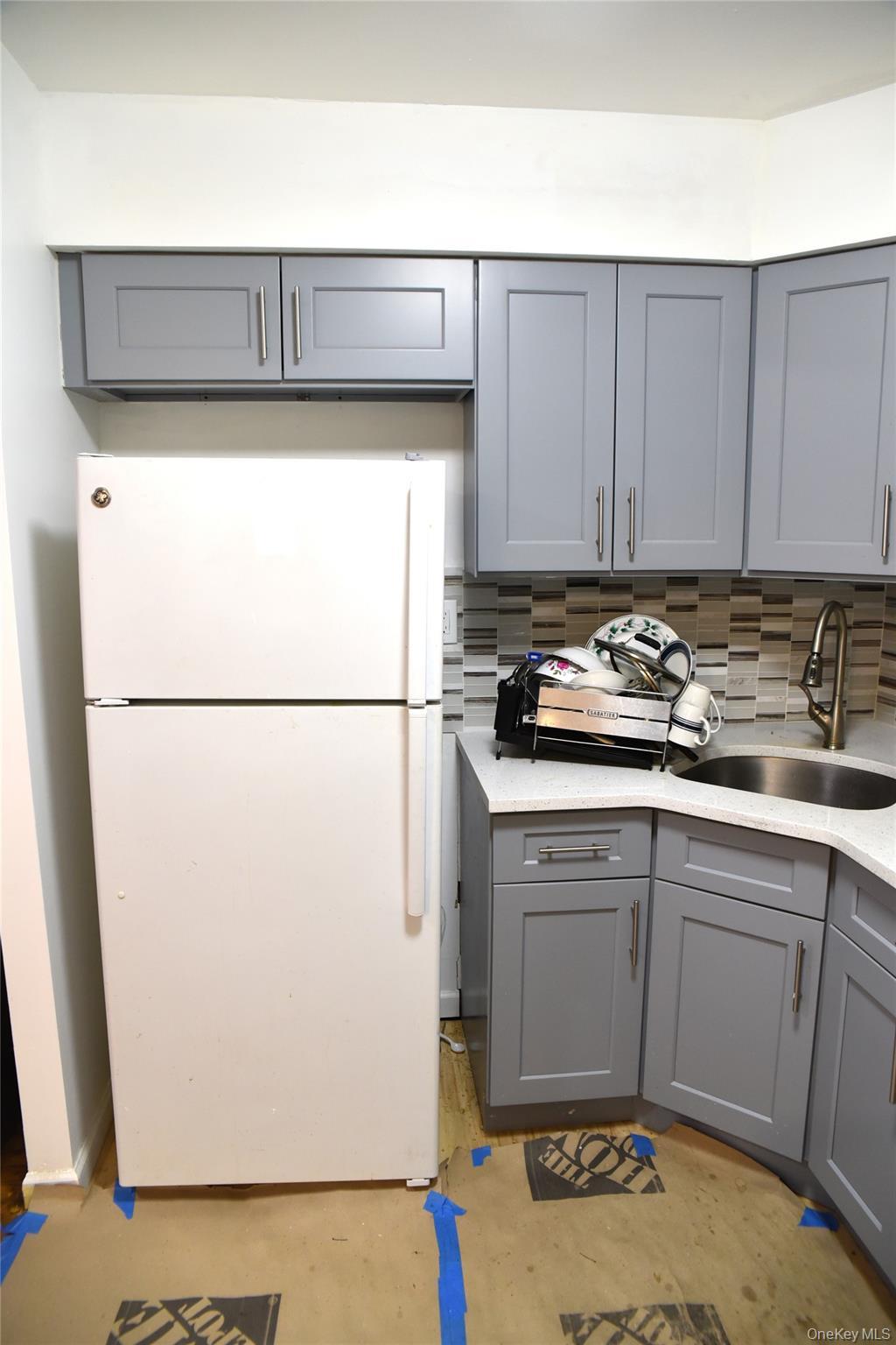 Single Family Wickham Avenue Bronx, NY 10469, MLS-1029837-19