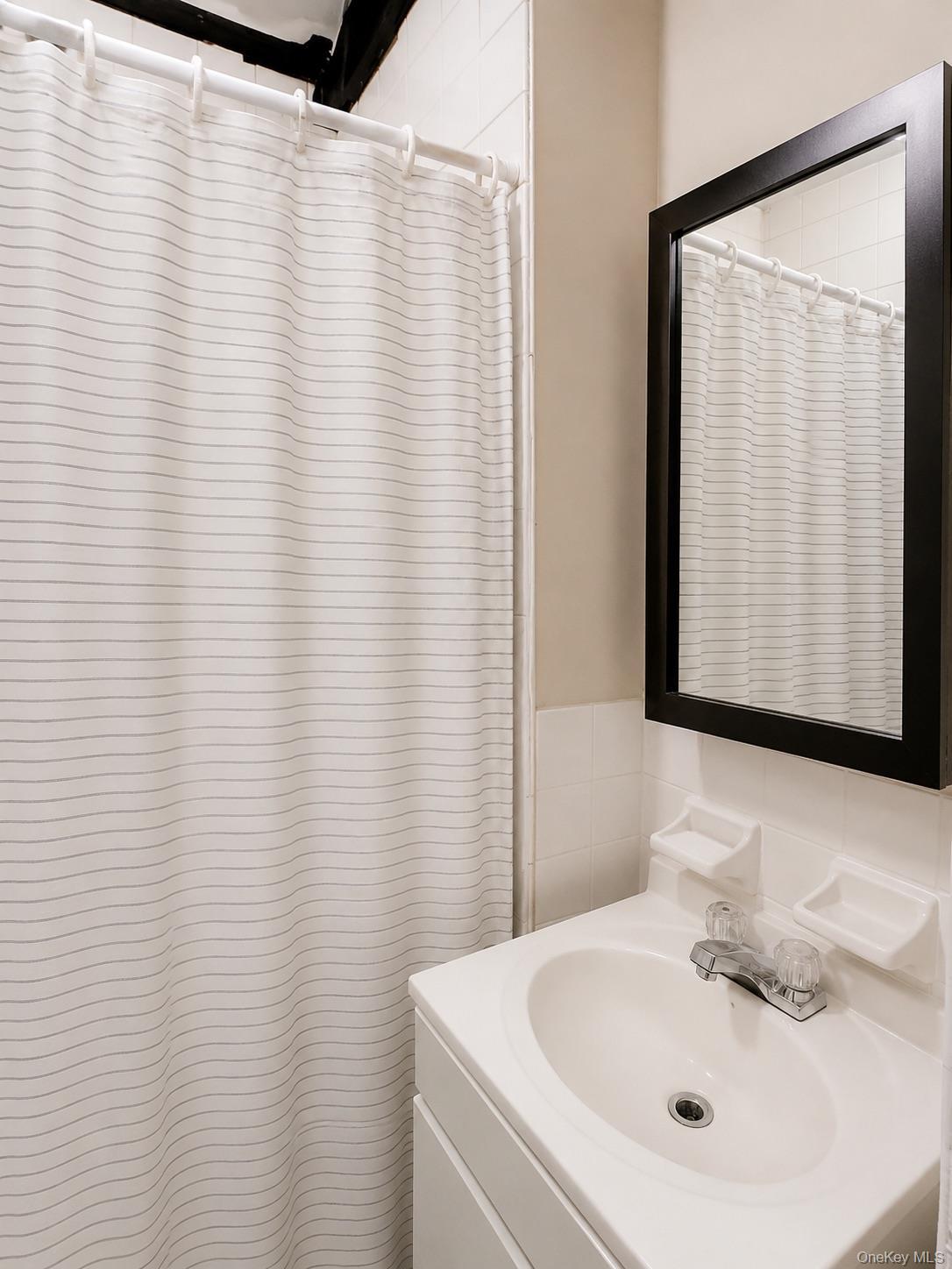 Single Family Central Avenue Brooklyn, NY 11207, MLS-1029842-12