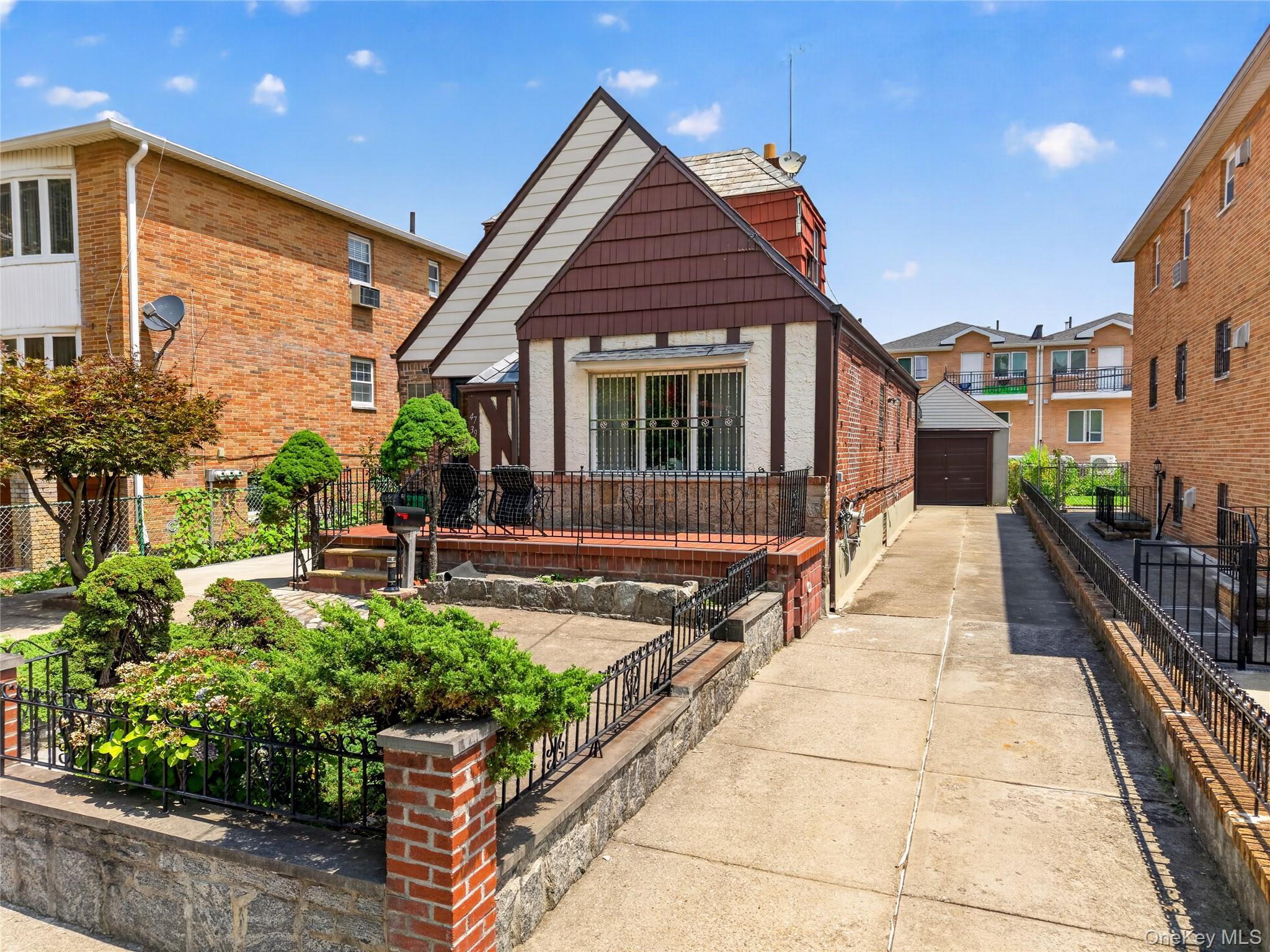 Single Family 197th Street Queens, NY 11358, MLS-1029845-2