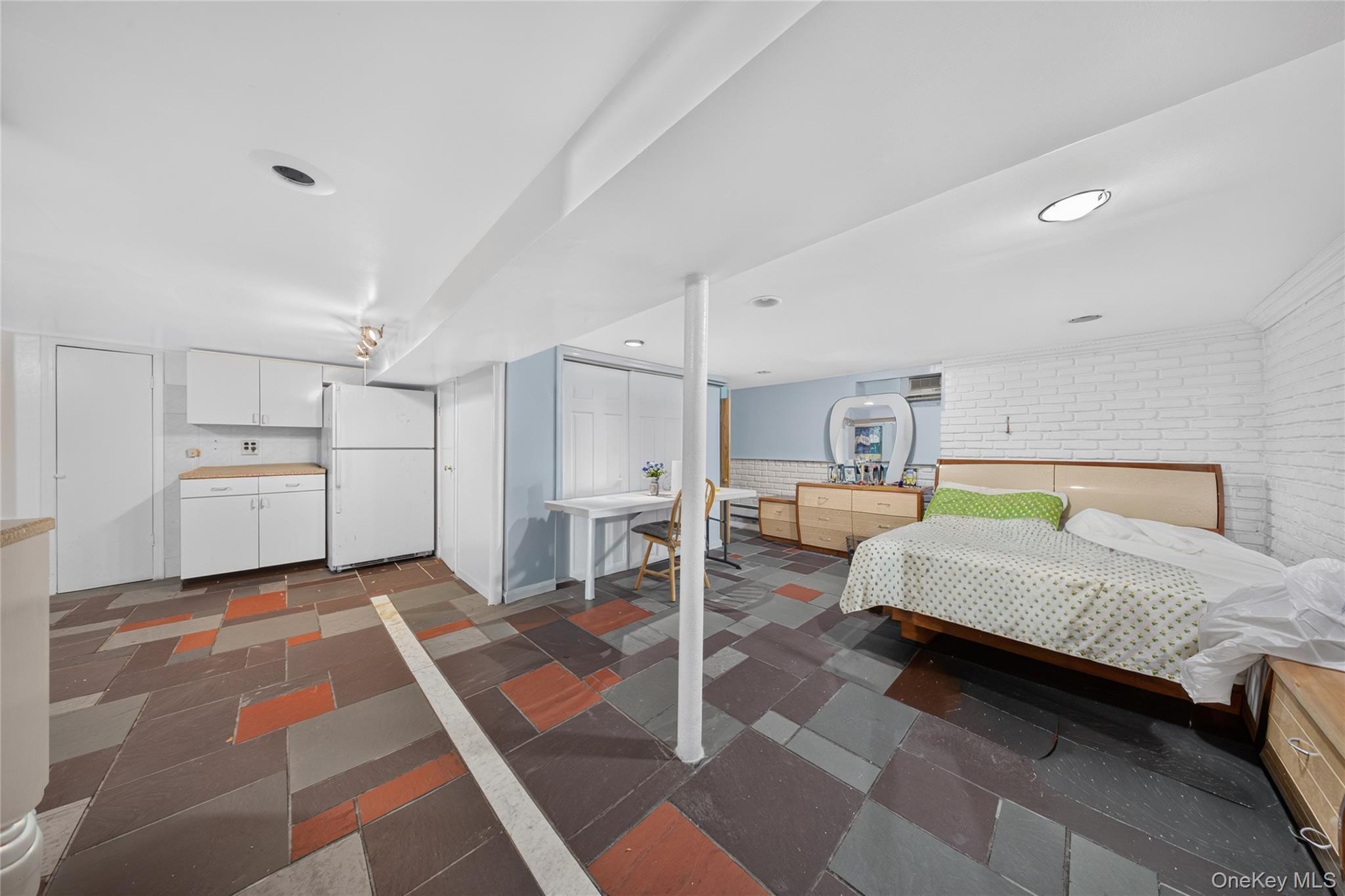 Single Family 197th Street Queens, NY 11358, MLS-1029845-20