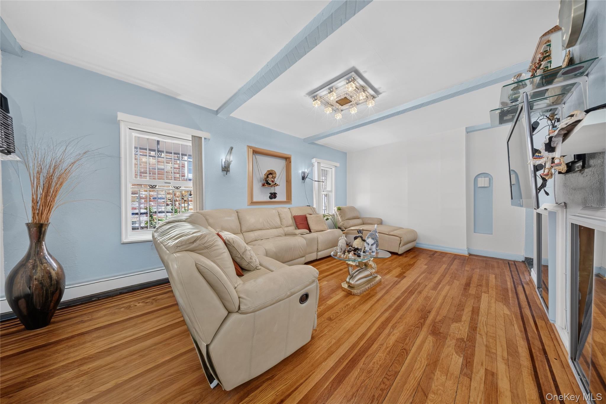 Single Family 197th Street Queens, NY 11358, MLS-1029845-4
