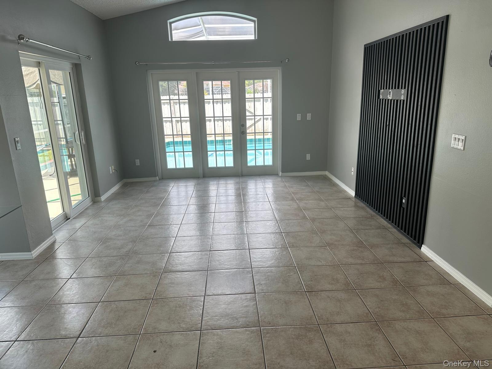 Single Family Brewster Drive  Out Of Area, NY 34743, MLS-1029850-16