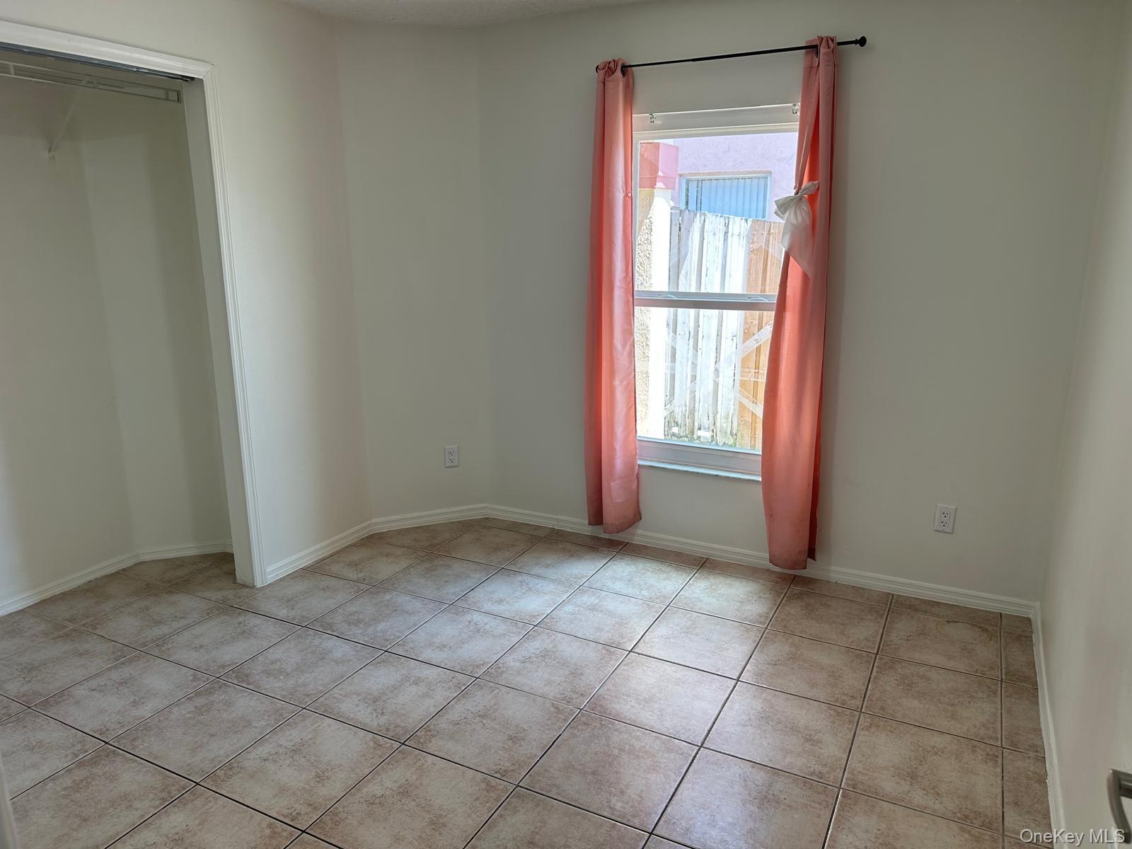 Single Family Brewster Drive  Out Of Area, NY 34743, MLS-1029850-17