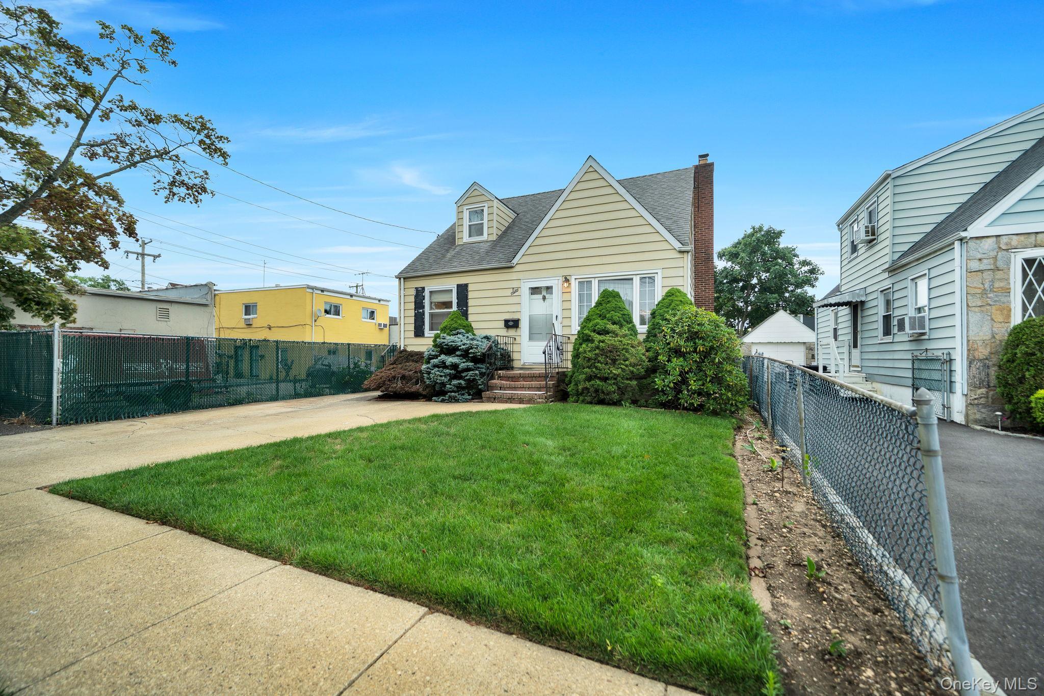 Single Family Lippold Street  Nassau County, NY 11566, MLS-1029856-27