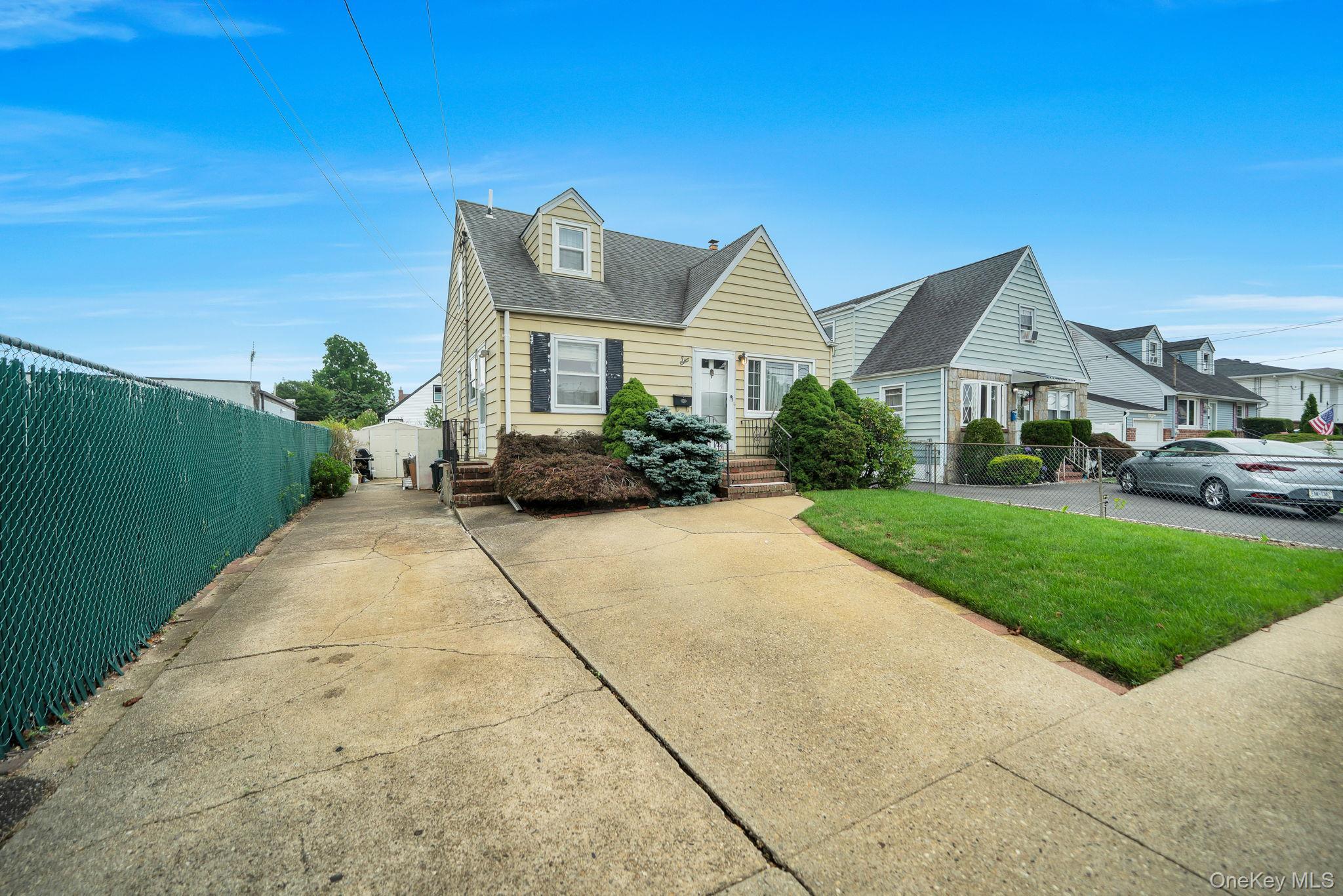 Single Family Lippold Street  Nassau County, NY 11566, MLS-1029856-28