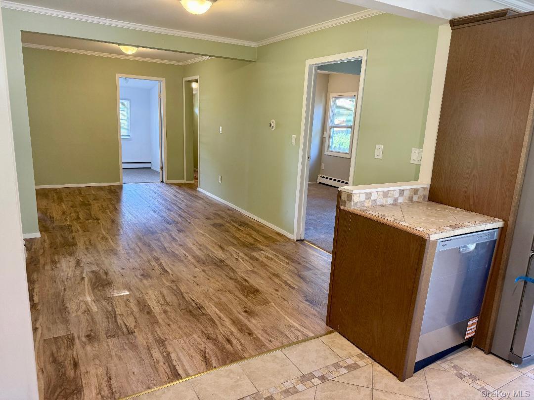 Single Family Kew Suffolk County, NY 11789, MLS-1029857-7