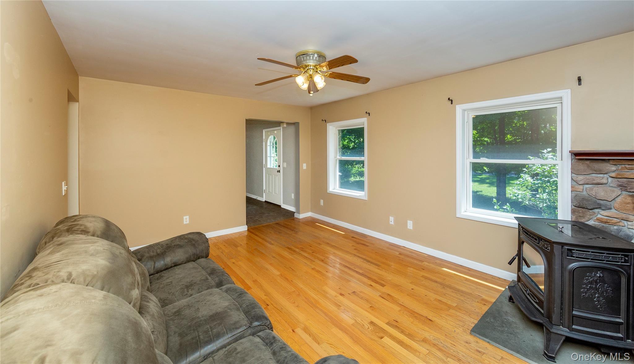 Single Family Hickory Lane Dutchess County, NY 12564, MLS-1029865-8