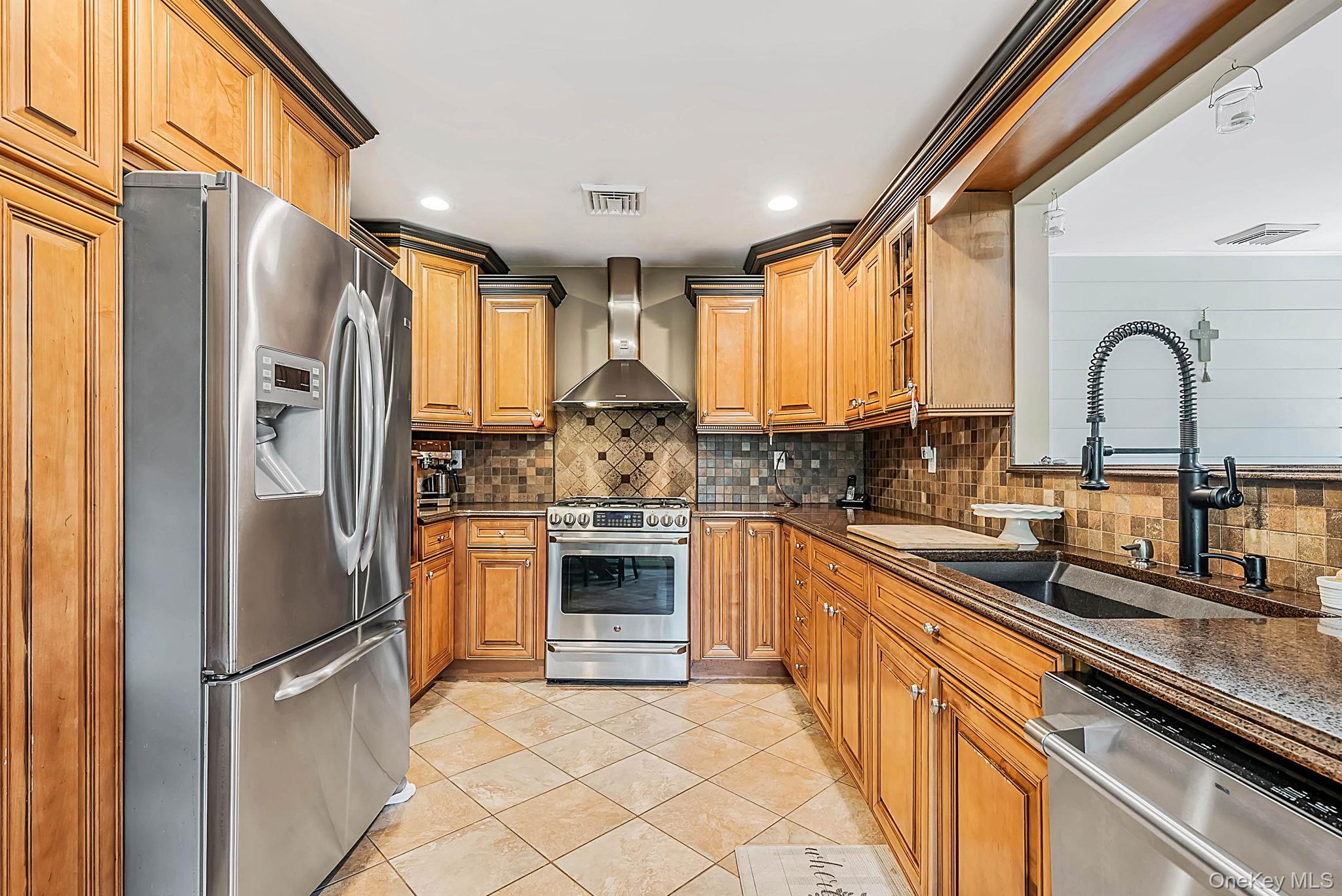 Single Family Traction Boulevard  Suffolk County, NY 11772, MLS-1029870-11
