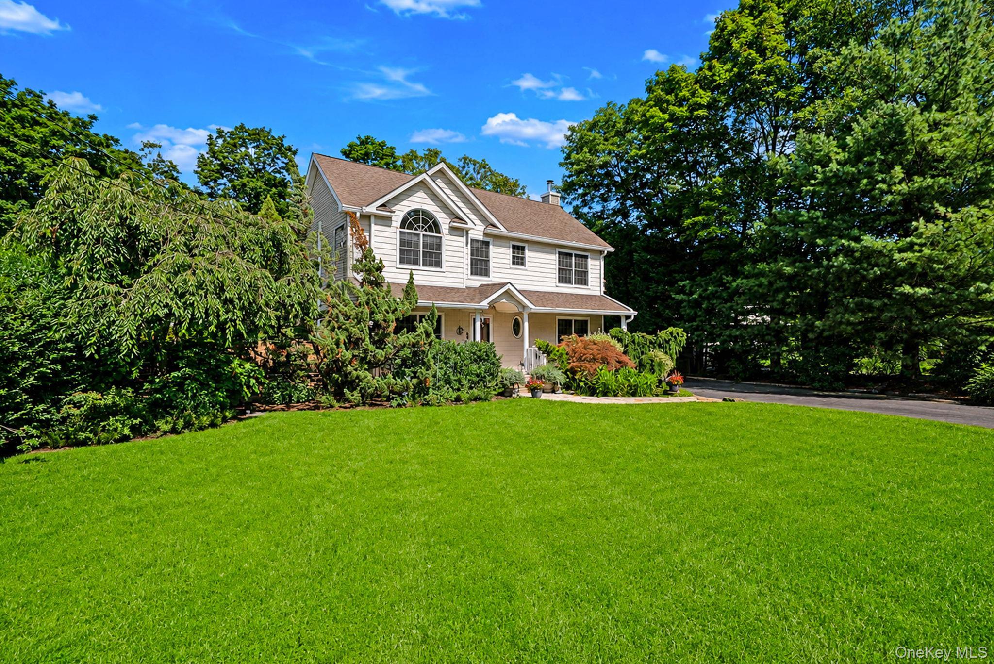 Single Family Traction Boulevard  Suffolk County, NY 11772, MLS-1029870-2