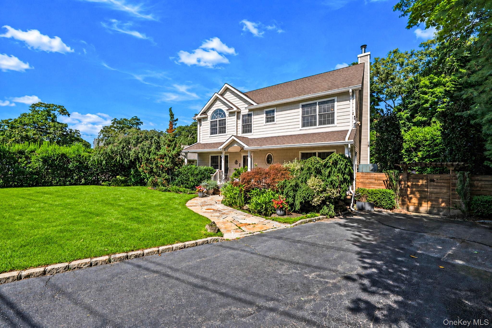 Single Family Traction Boulevard  Suffolk County, NY 11772, MLS-1029870-3