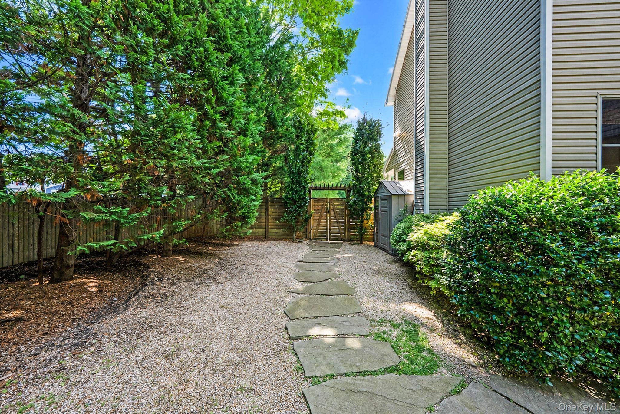 Single Family Traction Boulevard  Suffolk County, NY 11772, MLS-1029870-41