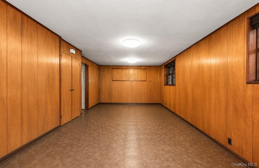 Single Family E 64th Street  Brooklyn, NY 11234, MLS-1029885-10