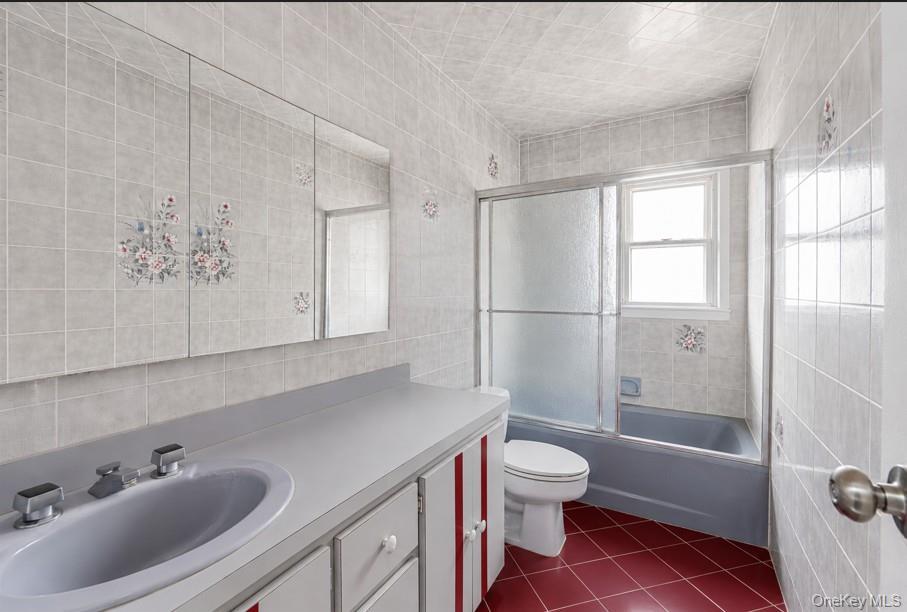 Single Family E 64th Street  Brooklyn, NY 11234, MLS-1029885-27