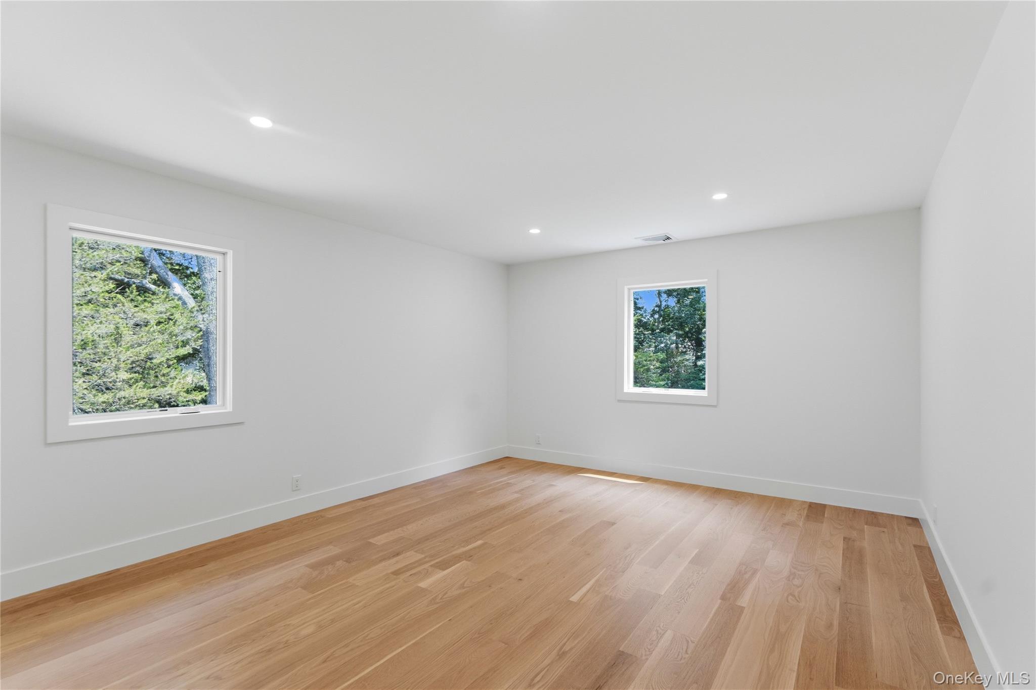 Single Family Saw Mill Road  Suffolk County, NY 11724, MLS-1029939-37