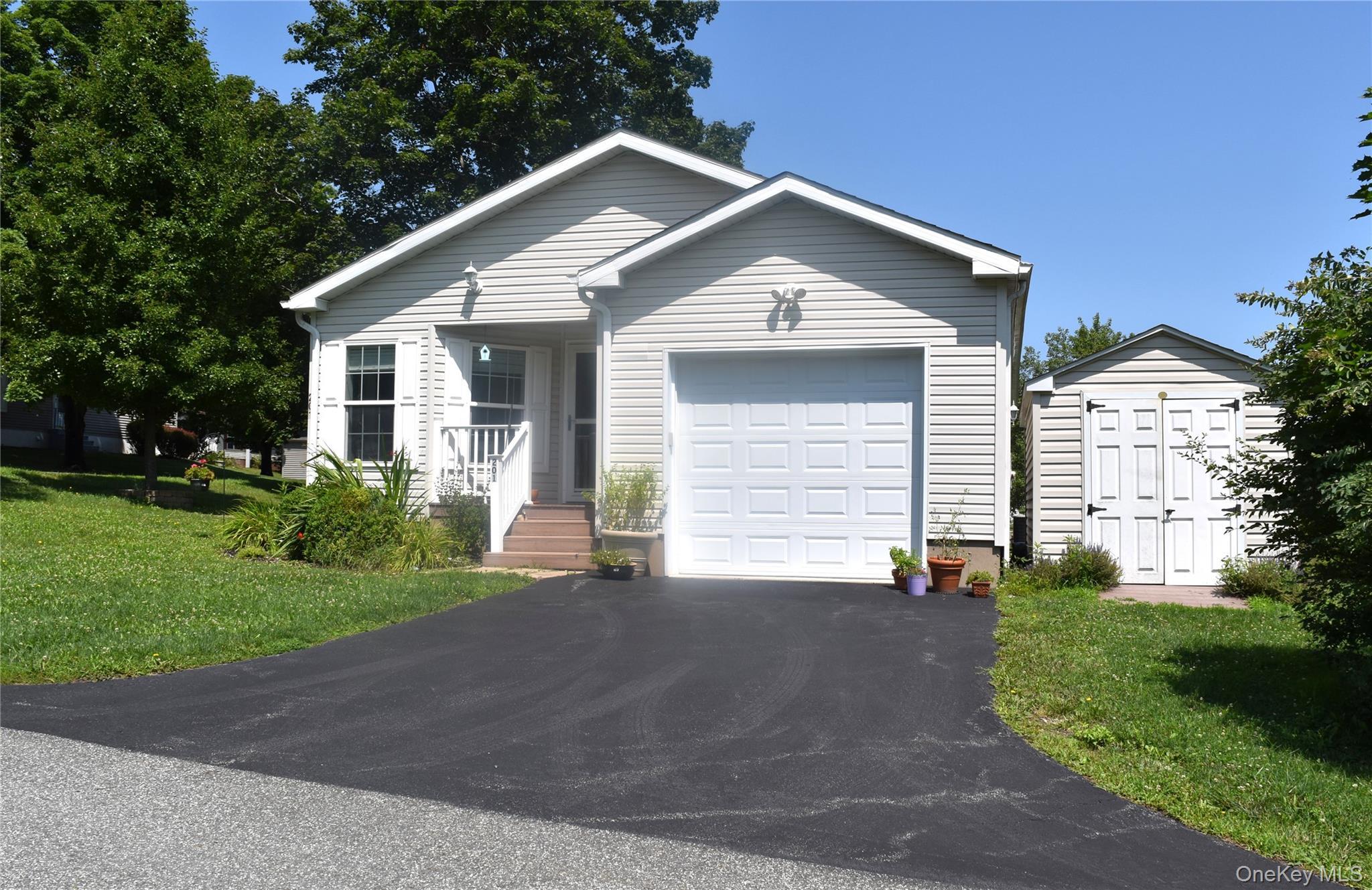 Single Family Brittany Terrace Orange County, NY 12575, MLS-1029958-22