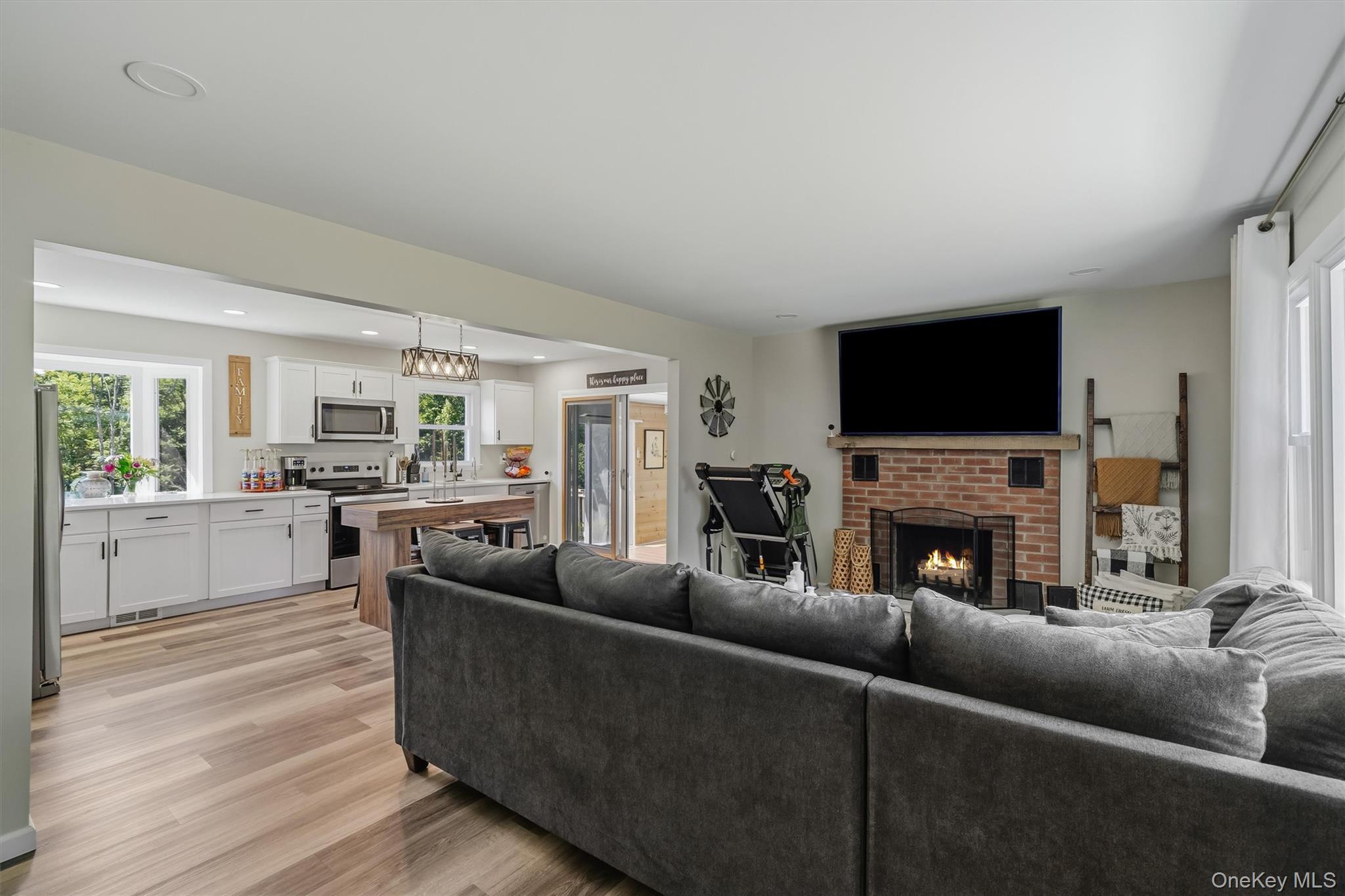 Single Family Burlingham Road Orange County, NY 12566, MLS-1029961-4