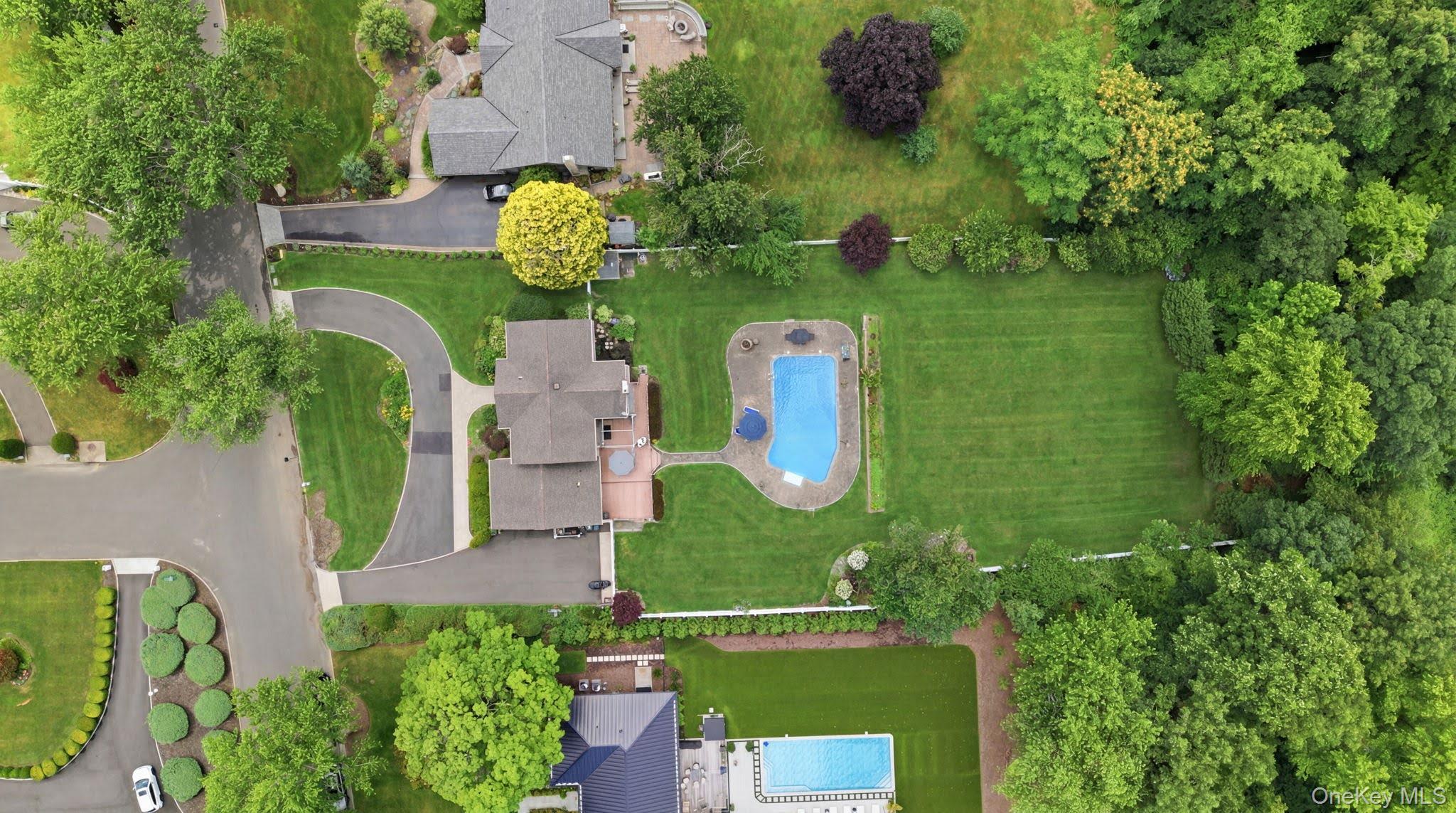Single Family Artisan Avenue Suffolk County, NY 11743, MLS-1029987-36