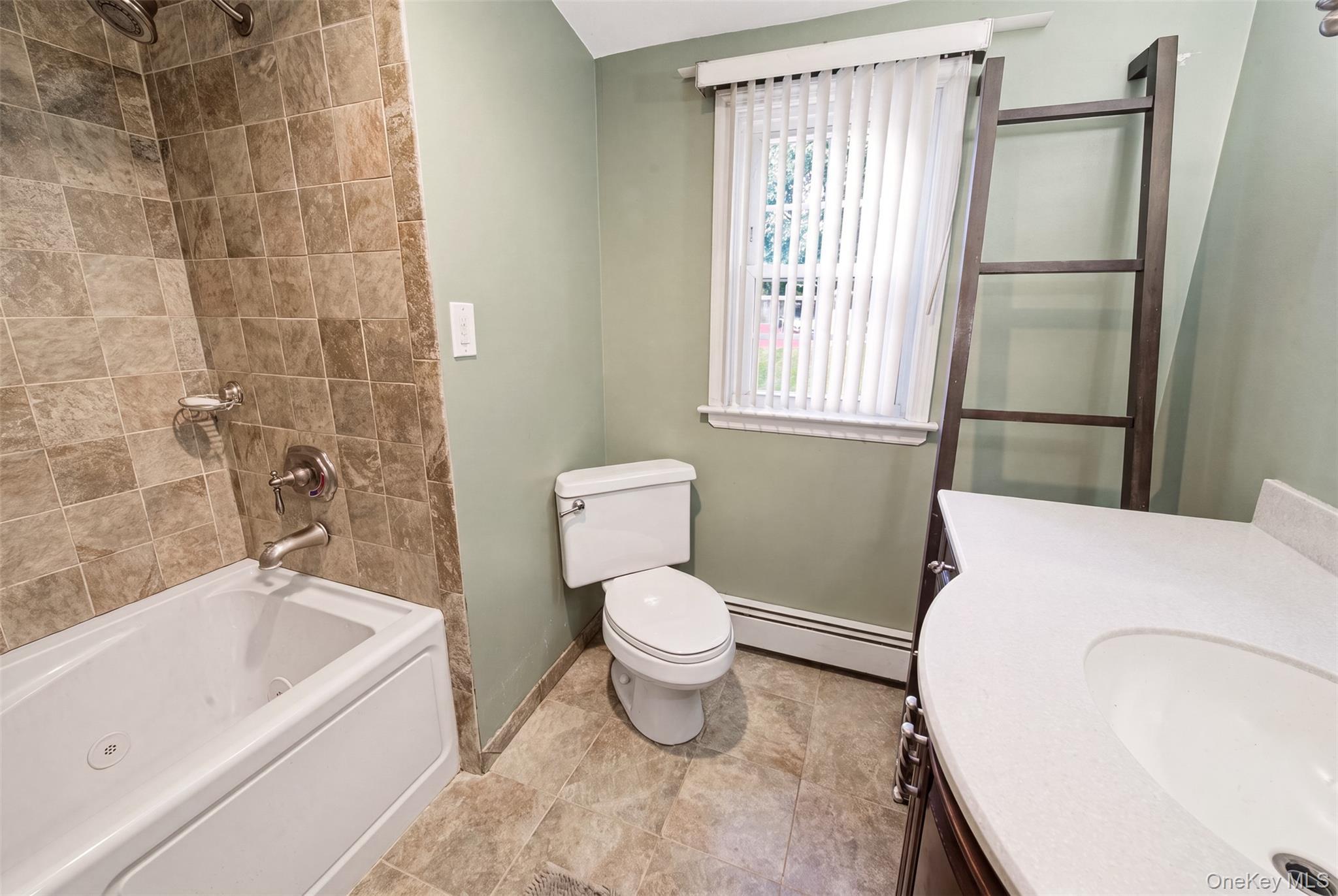 Single Family Catherine Street Suffolk County, NY 11731, MLS-1030002-14