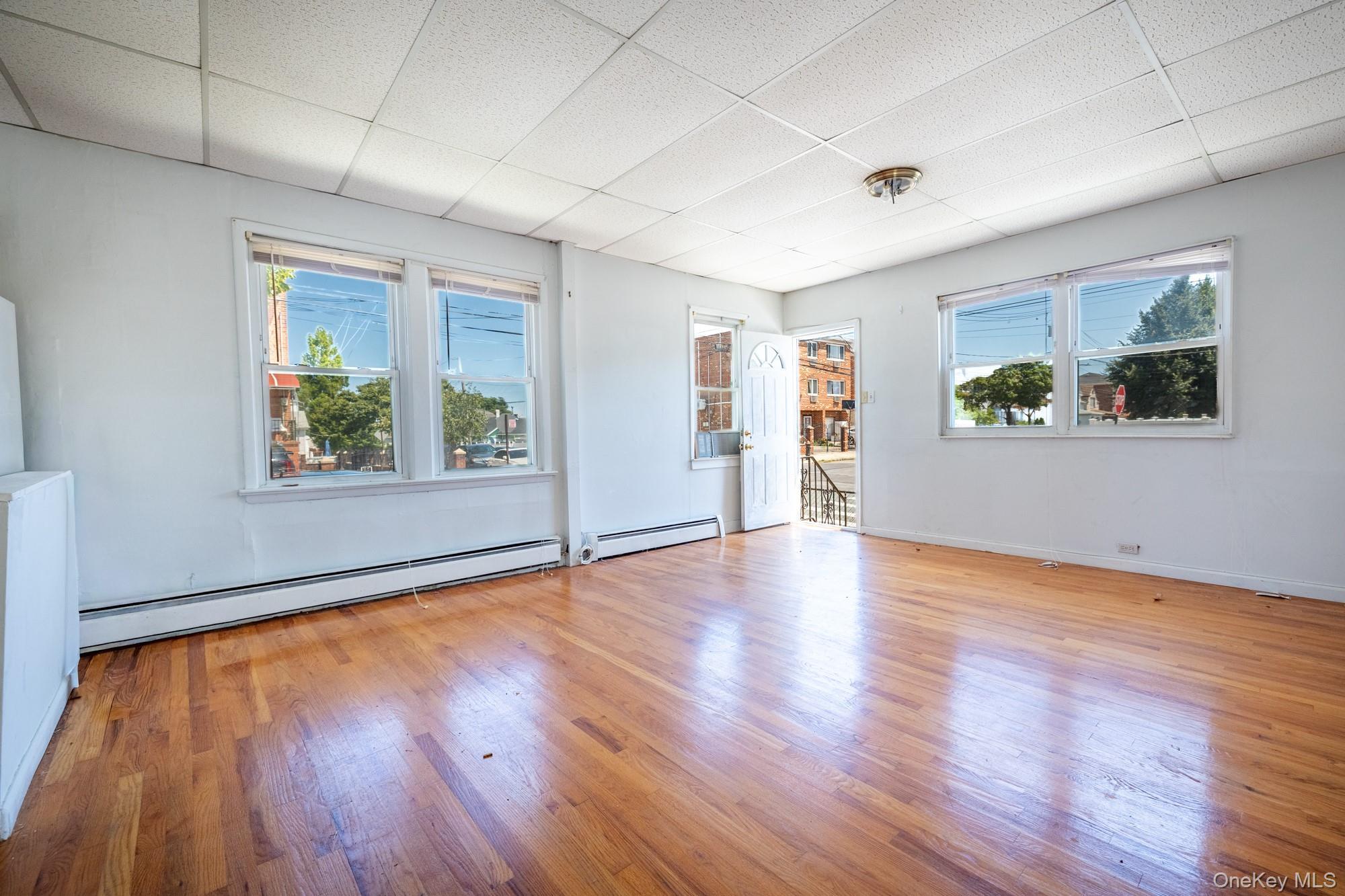 Single Family Barkley Avenue Bronx, NY 10465, MLS-1030006-7