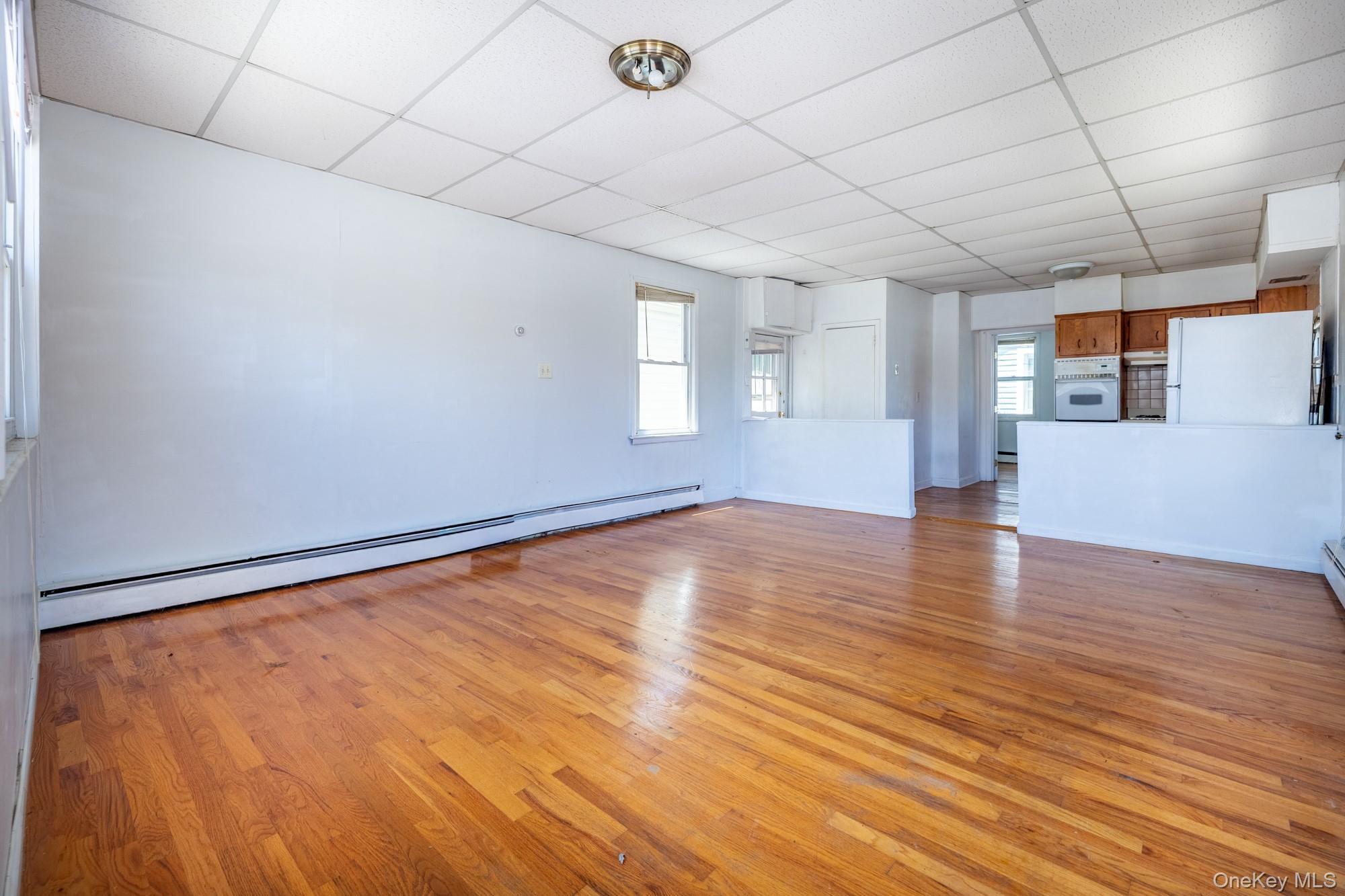 Single Family Barkley Avenue Bronx, NY 10465, MLS-1030006-9