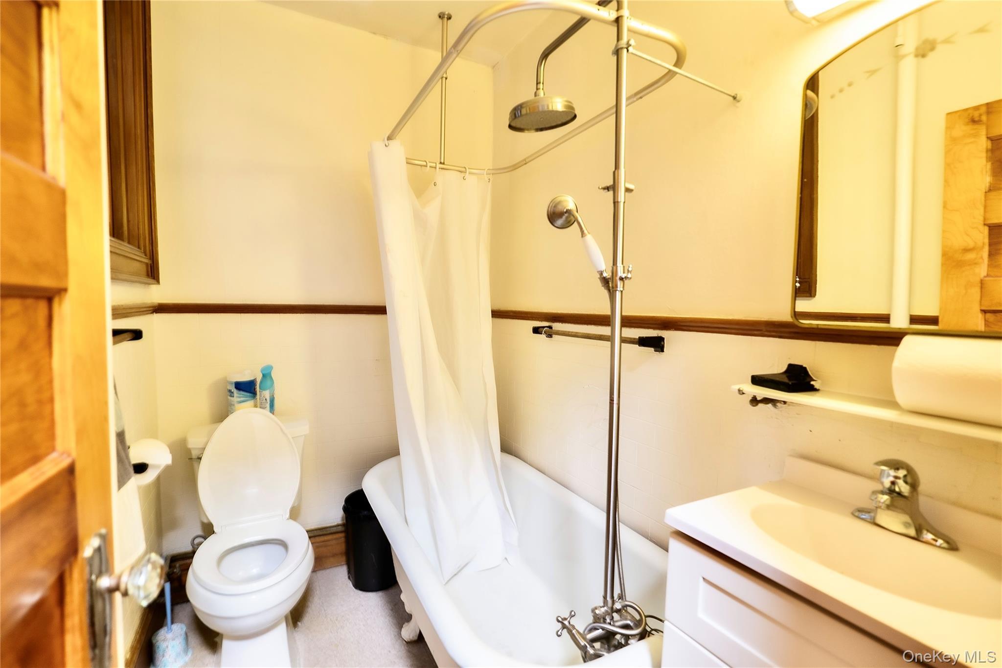 Single Family Midwood Street  Brooklyn, NY 11225, MLS-1030018-24