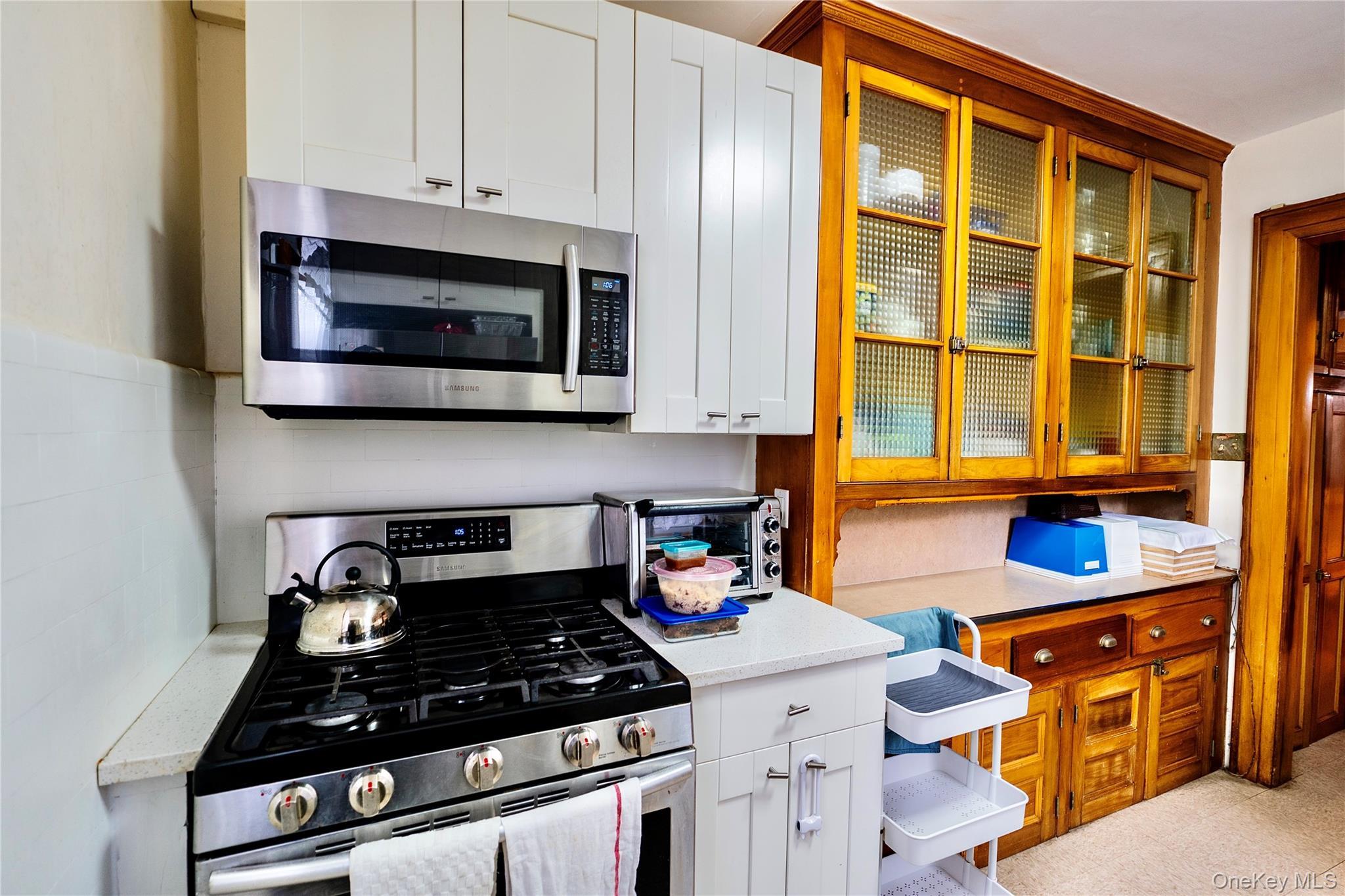 Single Family Midwood Street  Brooklyn, NY 11225, MLS-1030018-28