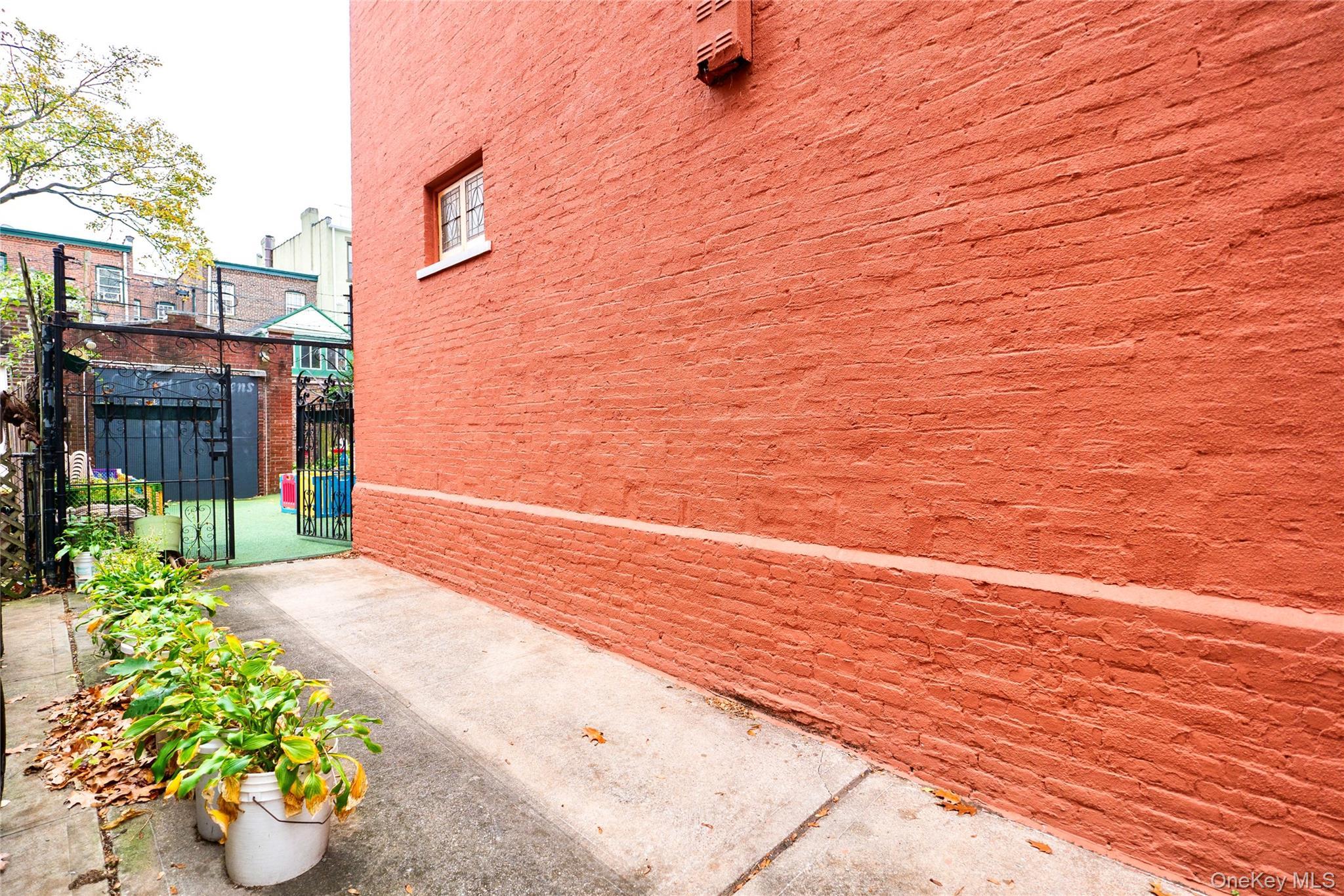 Single Family Midwood Street  Brooklyn, NY 11225, MLS-1030018-5