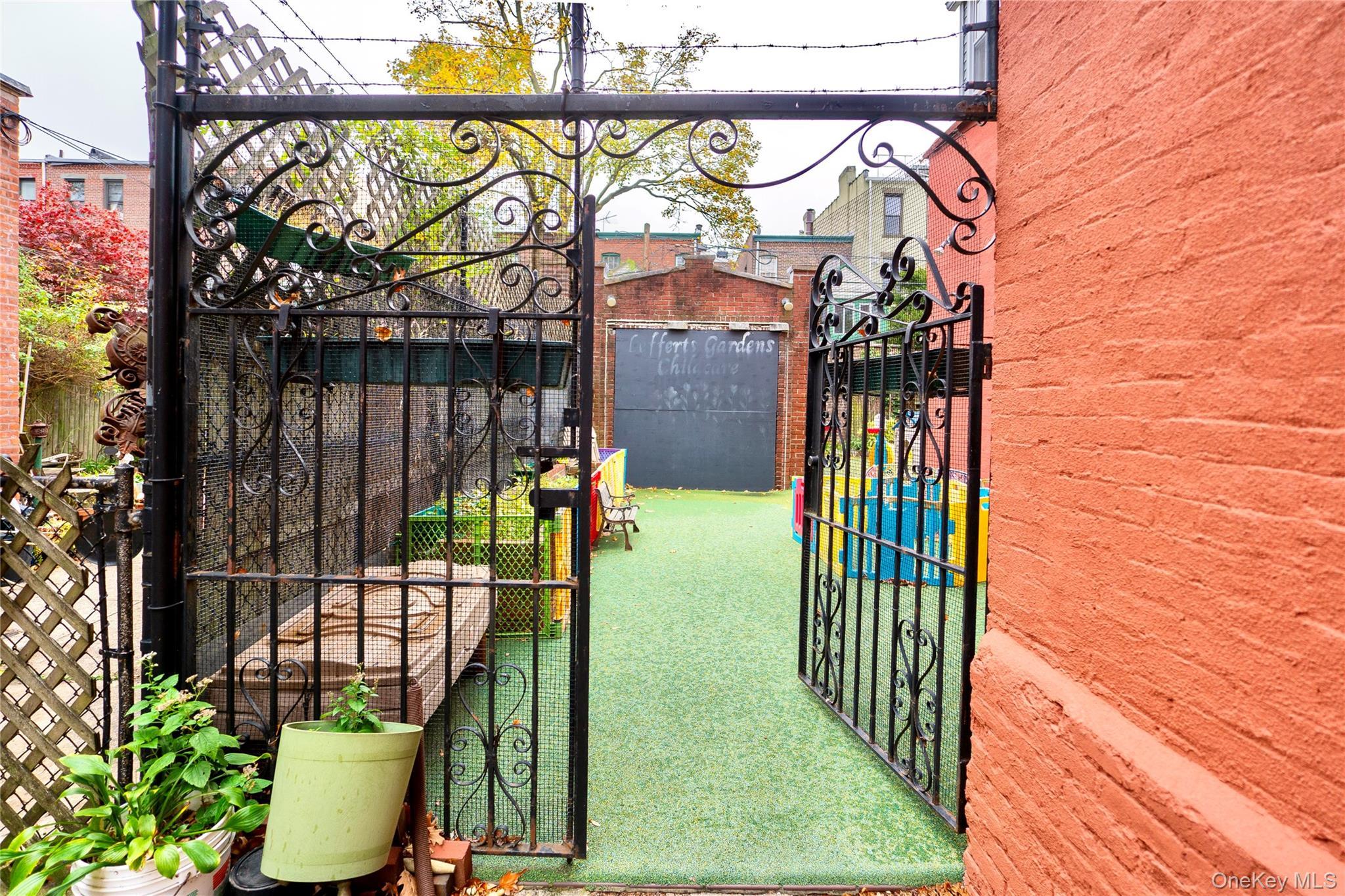 Single Family Midwood Street  Brooklyn, NY 11225, MLS-1030018-6