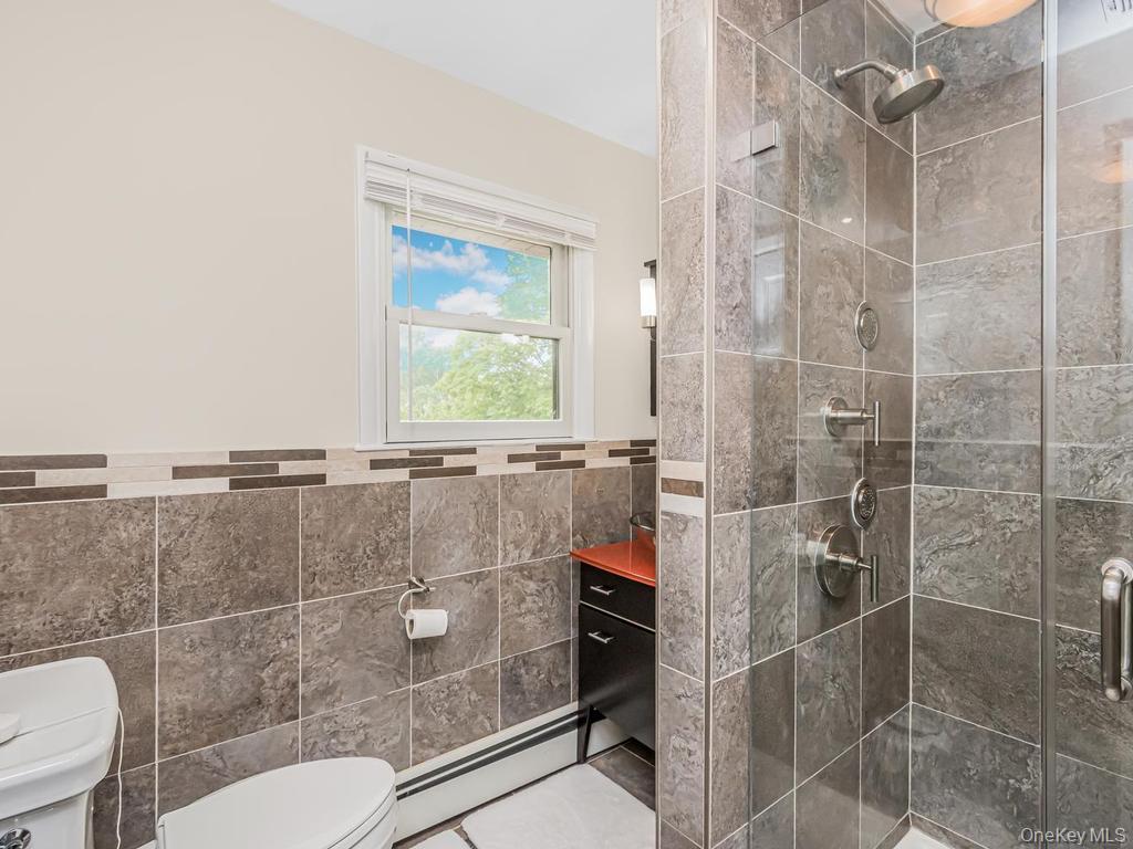 Single Family Fairgreen Court Westchester County, NY 10567, MLS-1030029-30