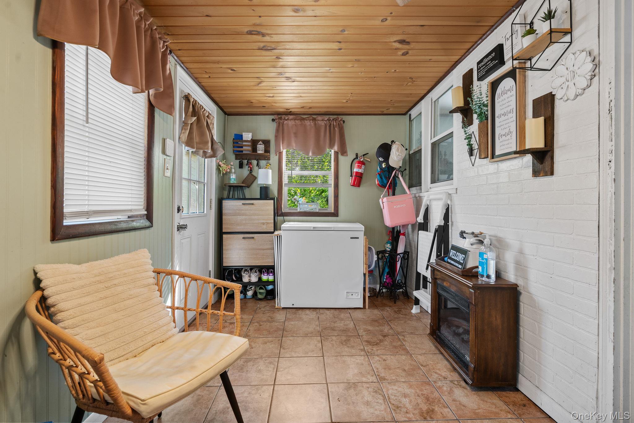 Single Family Boulevard  Ulster County, NY 12401, MLS-1030045-29