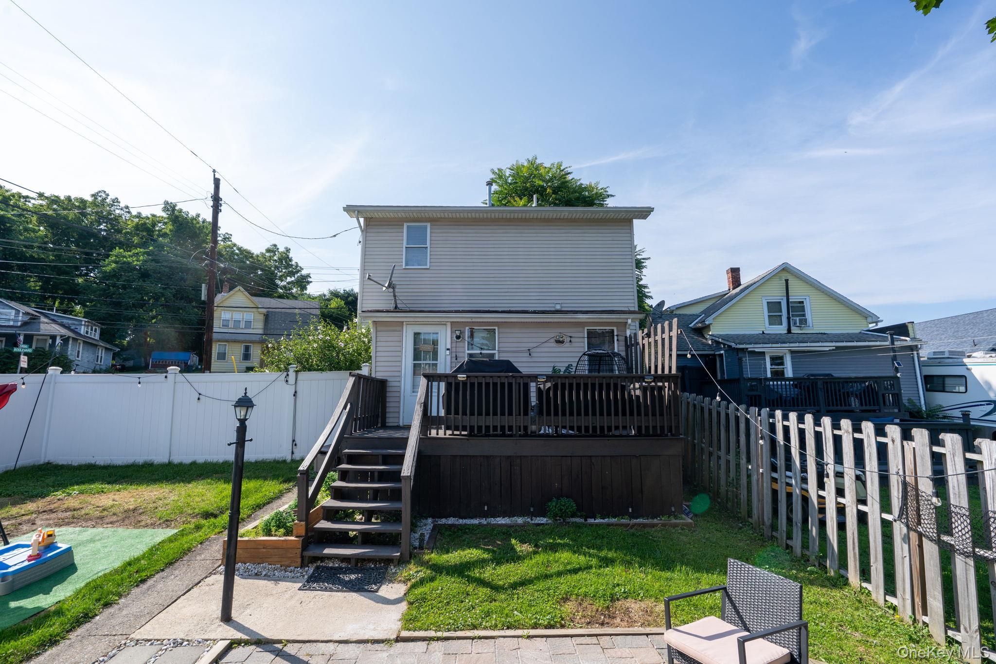 Single Family Boulevard  Ulster County, NY 12401, MLS-1030045-32