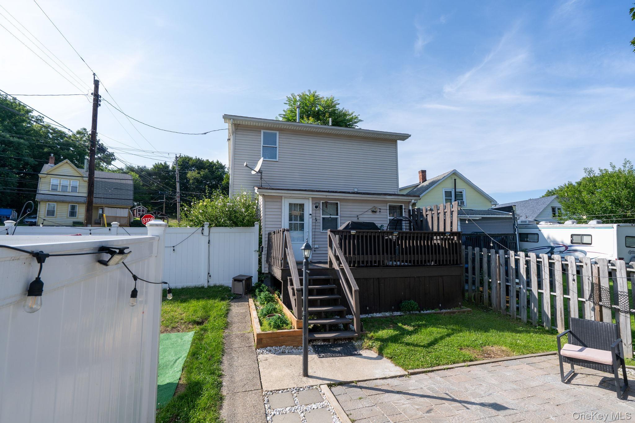 Single Family Boulevard  Ulster County, NY 12401, MLS-1030045-33