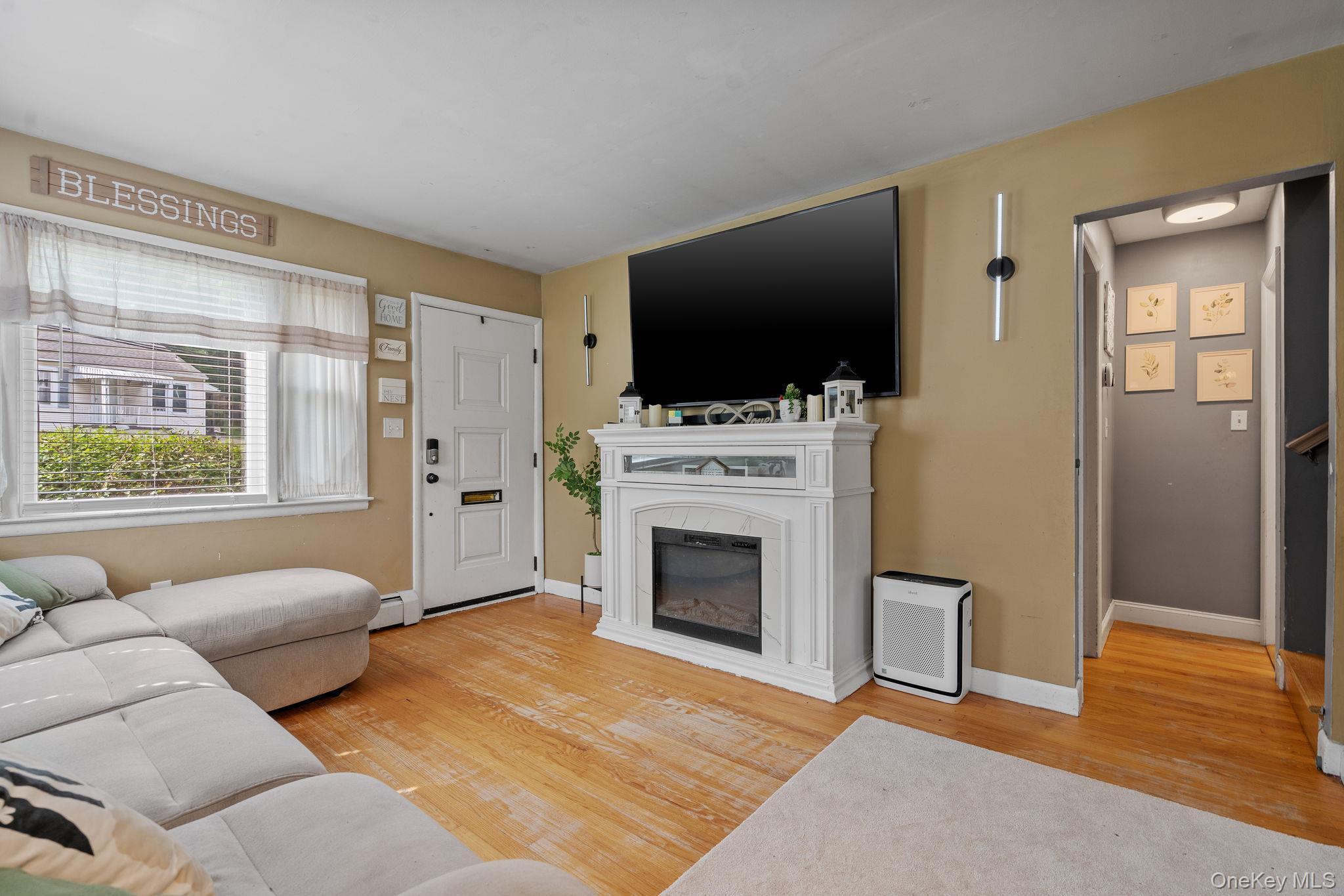 Single Family Boulevard  Ulster County, NY 12401, MLS-1030045-5