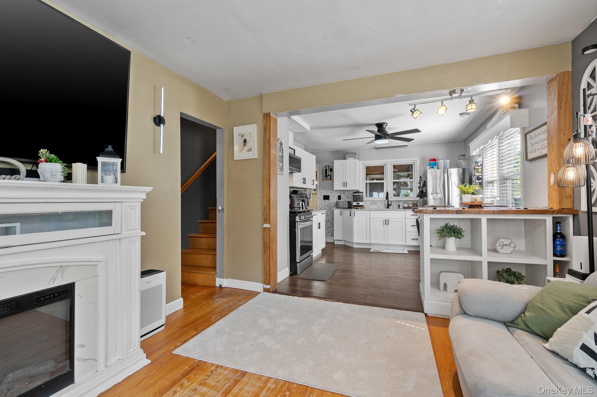 Single Family Boulevard  Ulster County, NY 12401, MLS-1030045-7