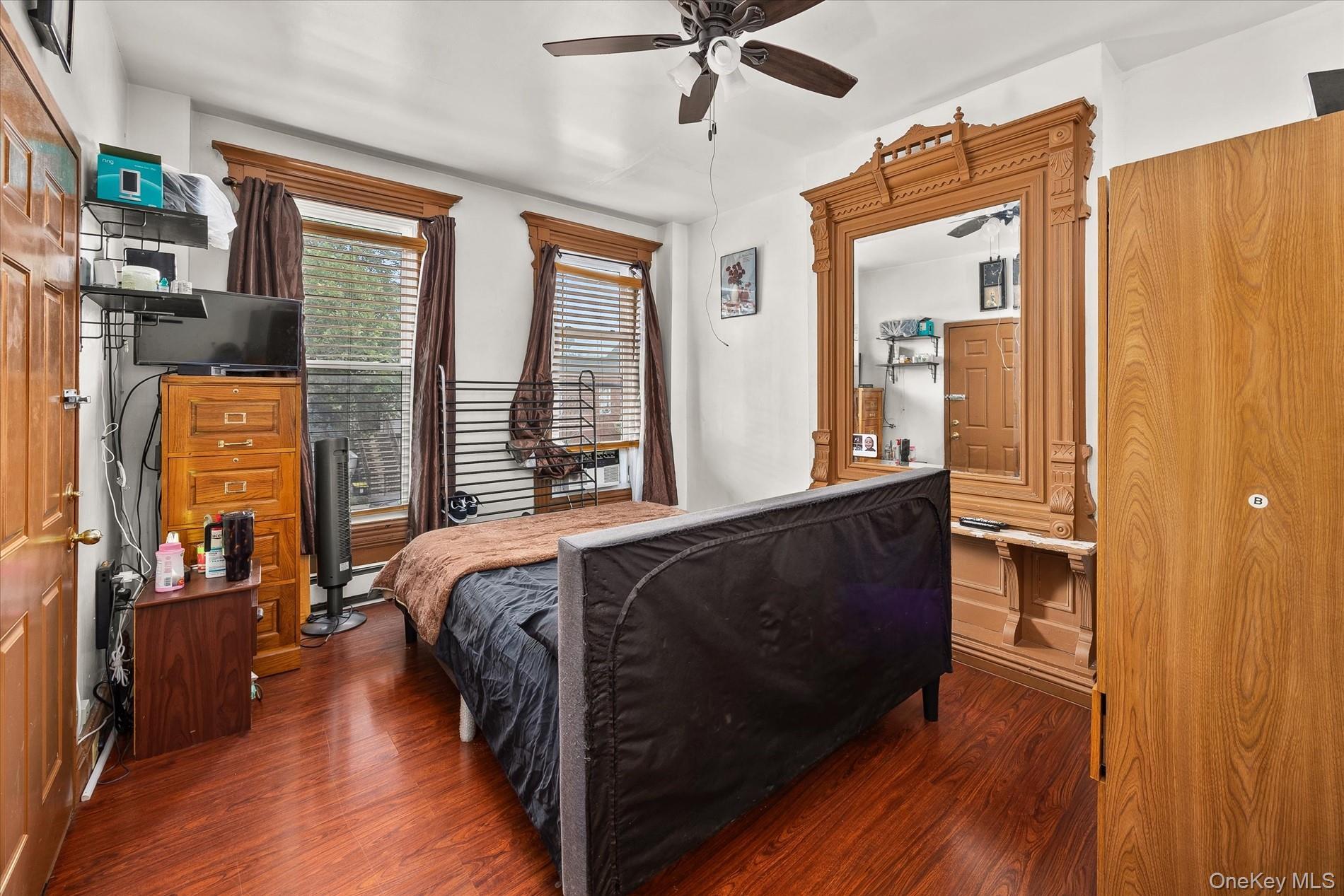 Single Family Bergen Street  Brooklyn, NY 11213, MLS-1030111-16
