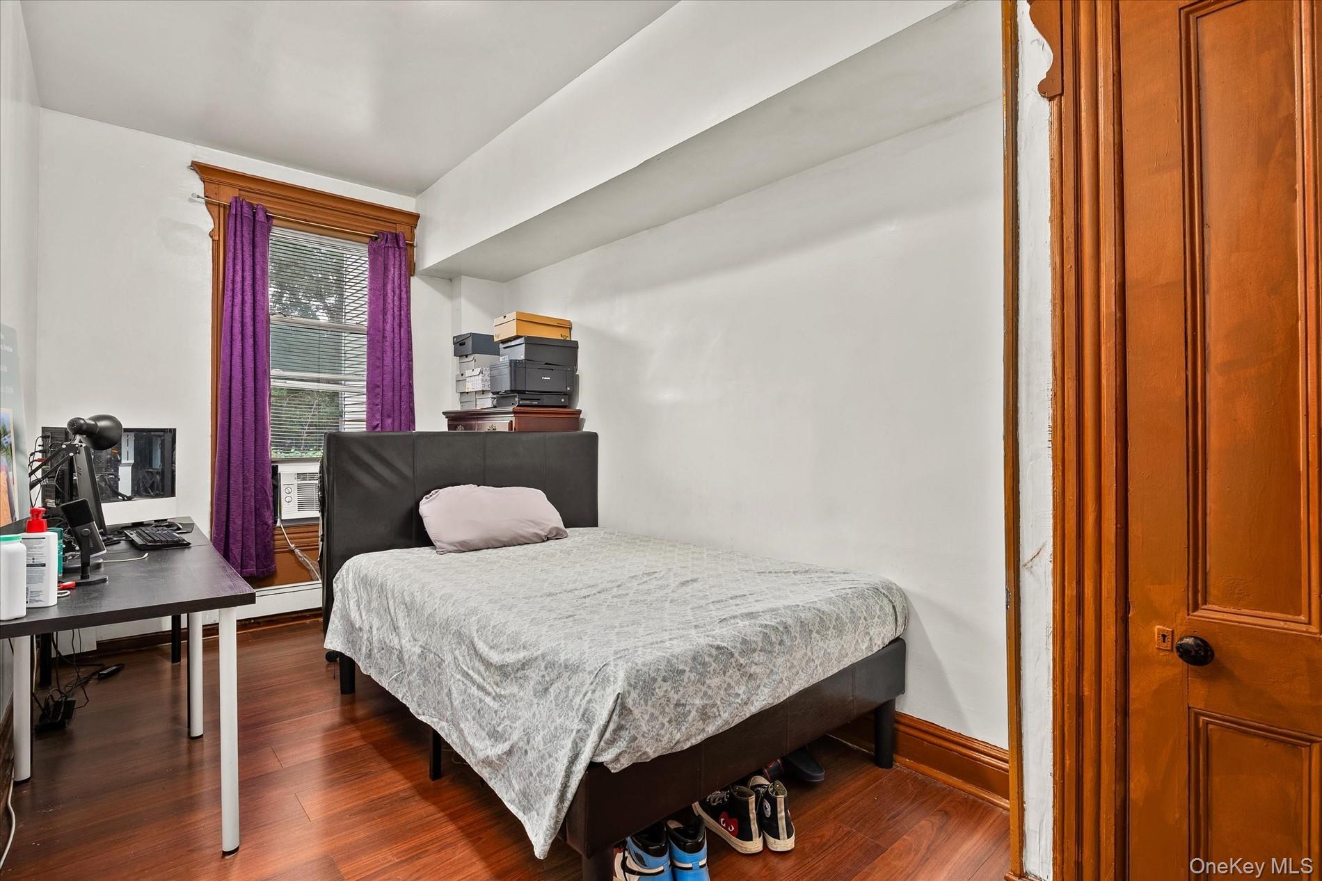 Single Family Bergen Street  Brooklyn, NY 11213, MLS-1030111-17
