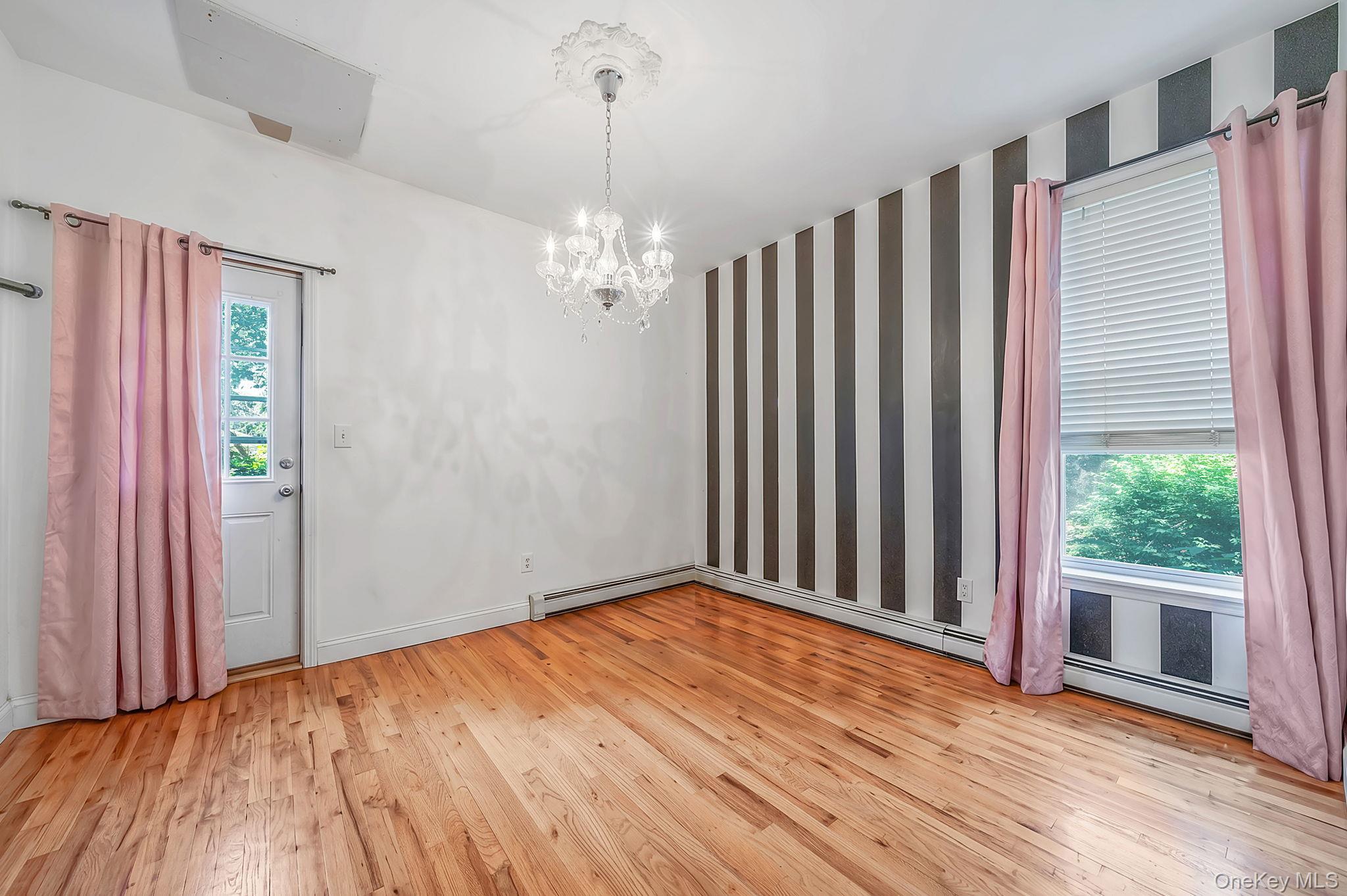 Single Family Holiday Boulevard Suffolk County, NY 11934, MLS-1030121-20
