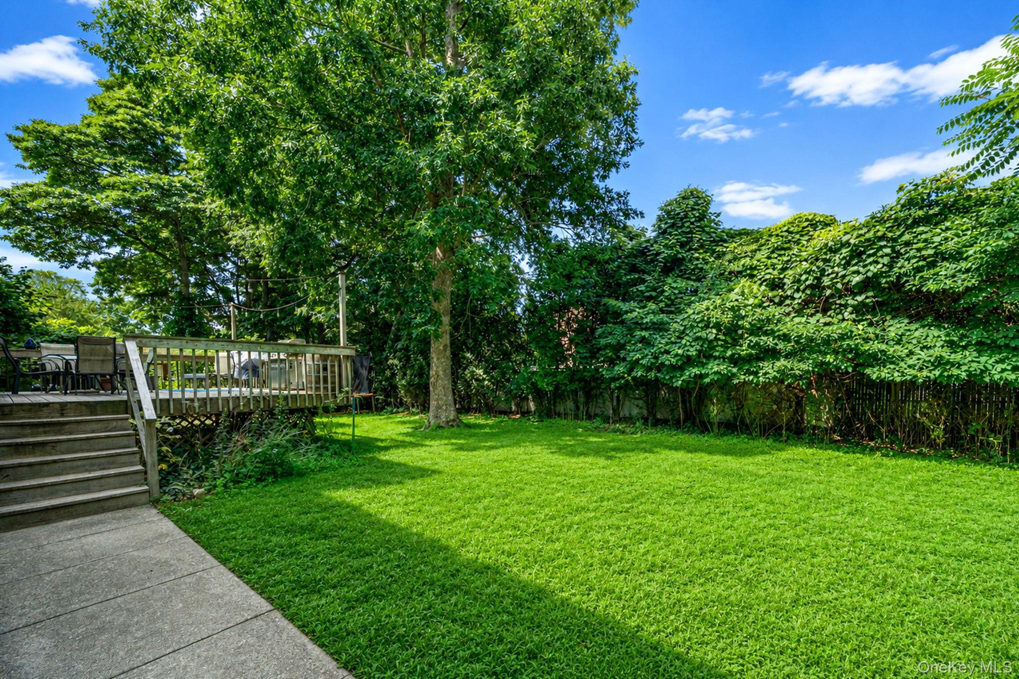 Single Family Holiday Boulevard Suffolk County, NY 11934, MLS-1030121-30