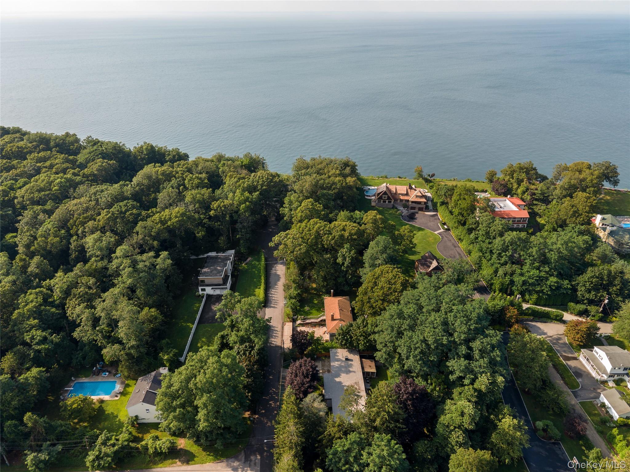 Single Family Cliff Road W Suffolk County, NY 11792, MLS-1030137-24