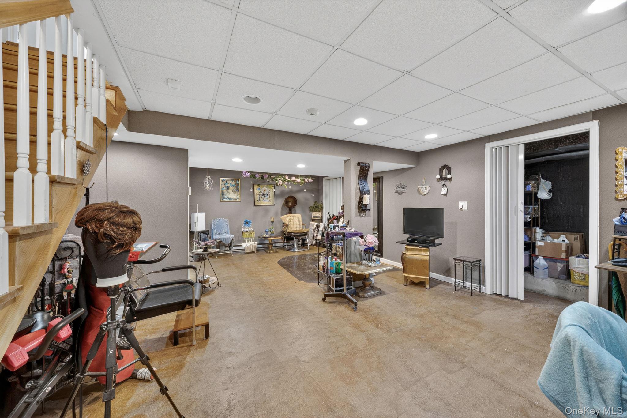 Single Family Clunie Avenue Westchester County, NY 10703, MLS-1030160-16