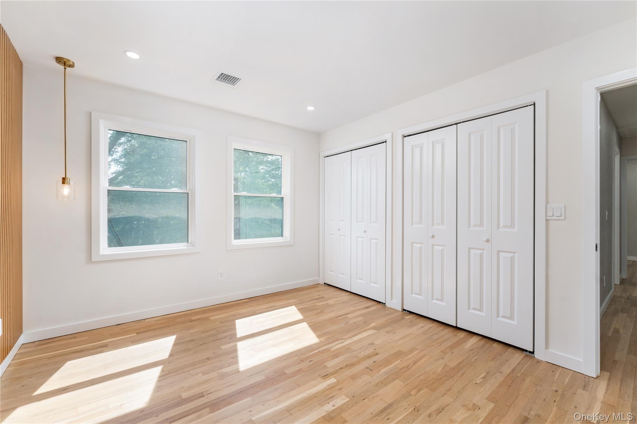 Single Family Thompson Drive Suffolk County, NY 11706, MLS-1030178-22