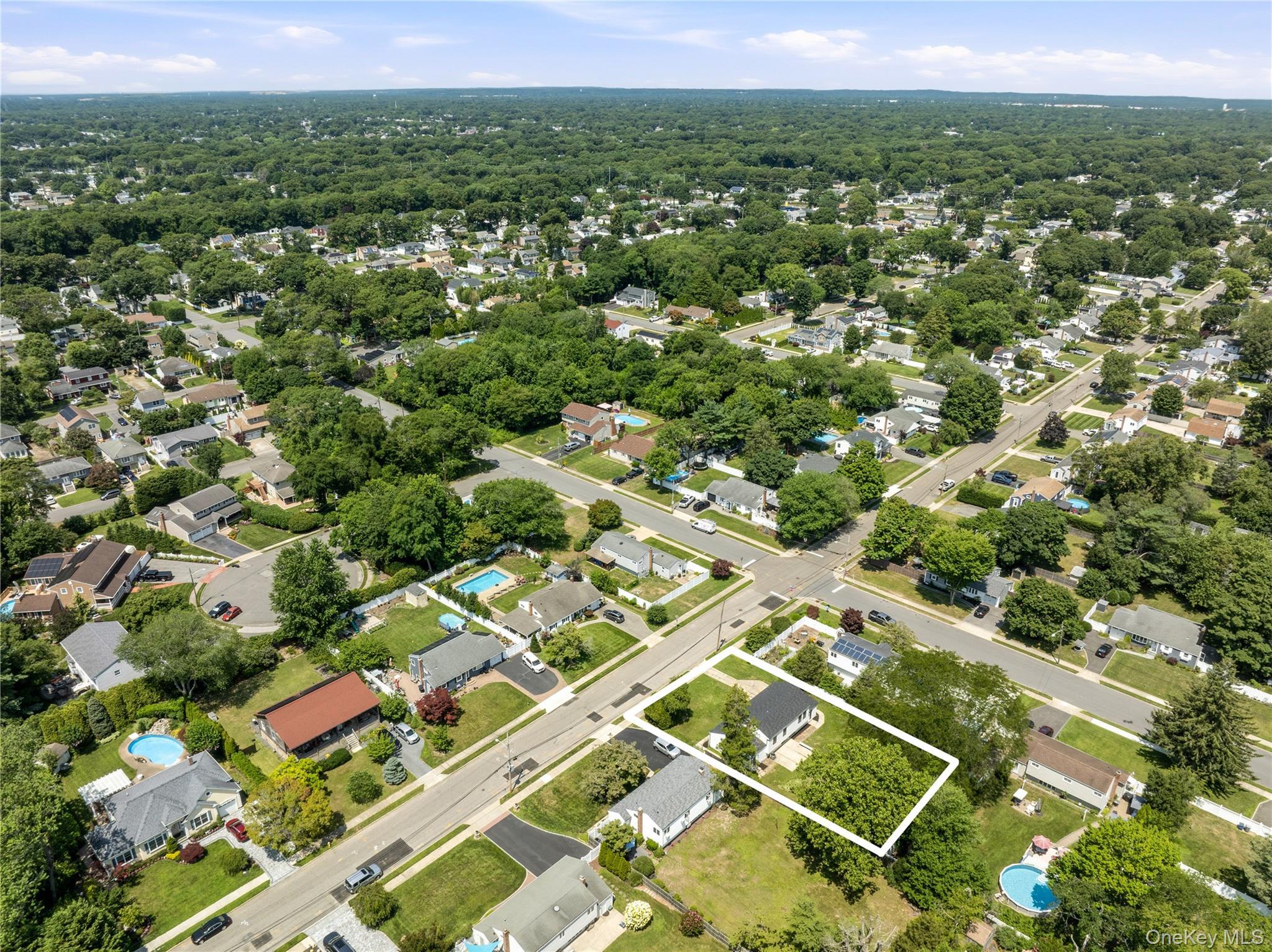 Single Family Thompson Drive Suffolk County, NY 11706, MLS-1030178-41