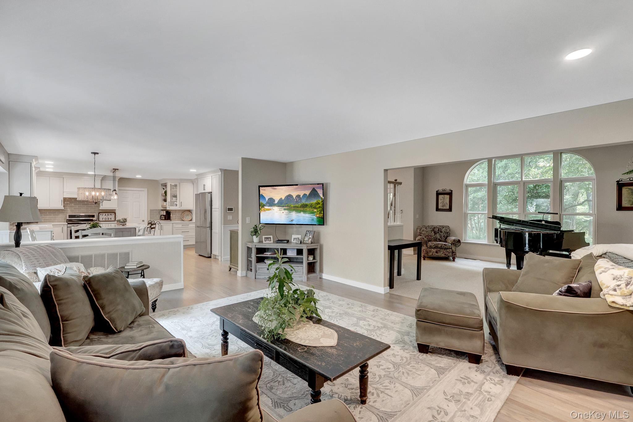 Single Family Apple Lane Suffolk County, NY 11792, MLS-1030183-19