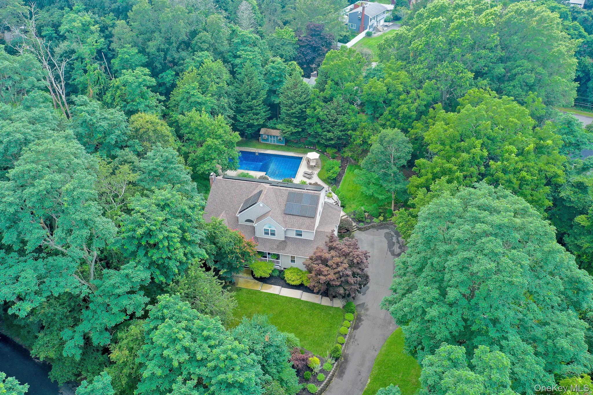 Single Family Apple Lane Suffolk County, NY 11792, MLS-1030183-43