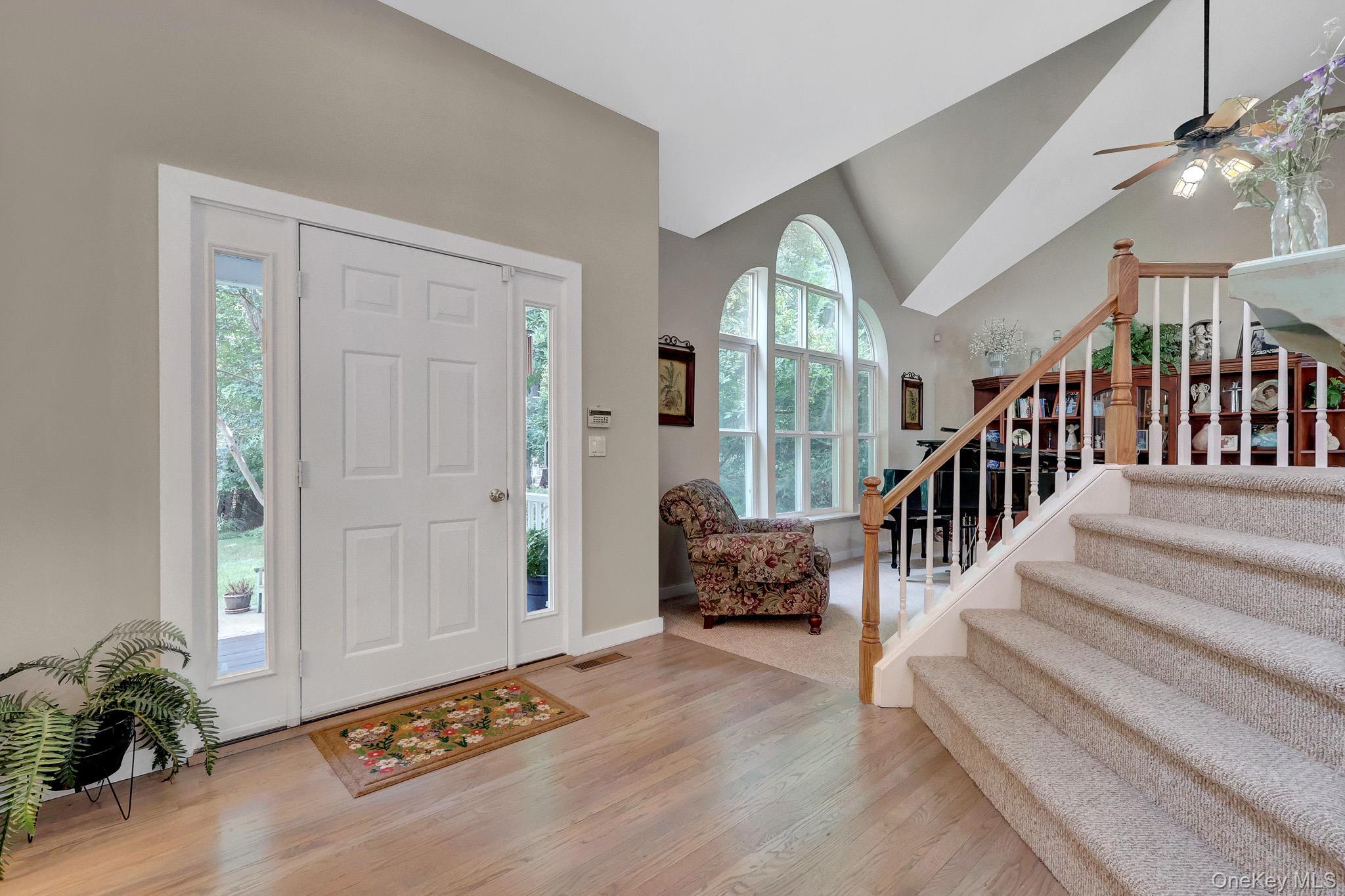 Single Family Apple Lane Suffolk County, NY 11792, MLS-1030183-6
